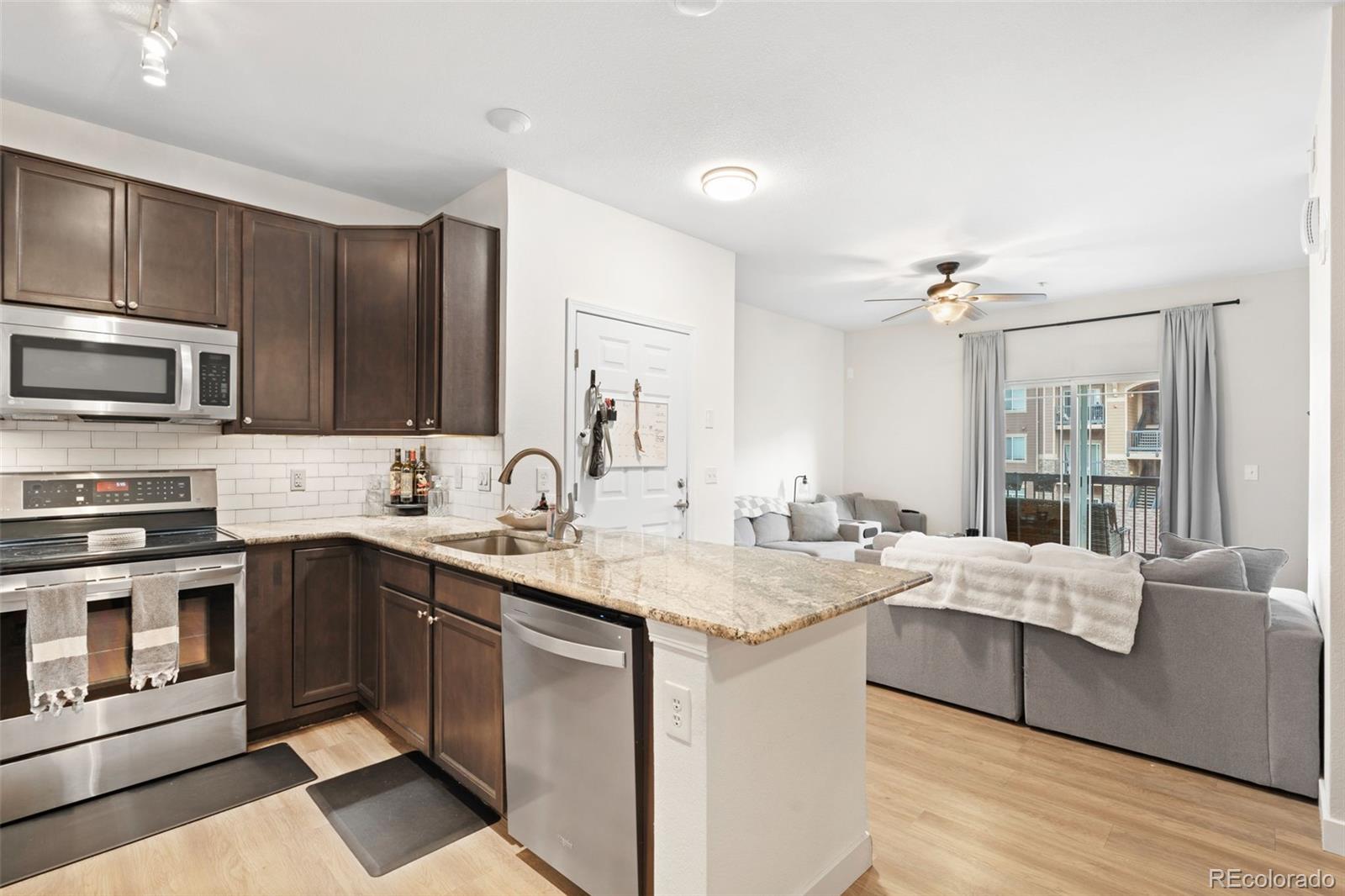 MLS Image #4 for 10052 w ute place 206,littleton, Colorado