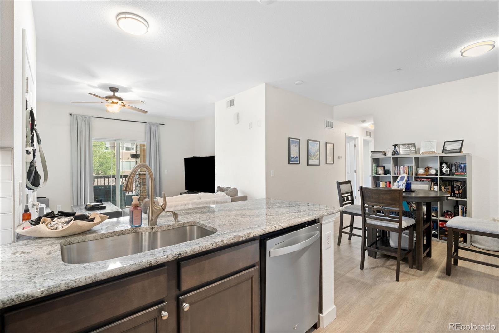 MLS Image #6 for 10052 w ute place 206,littleton, Colorado