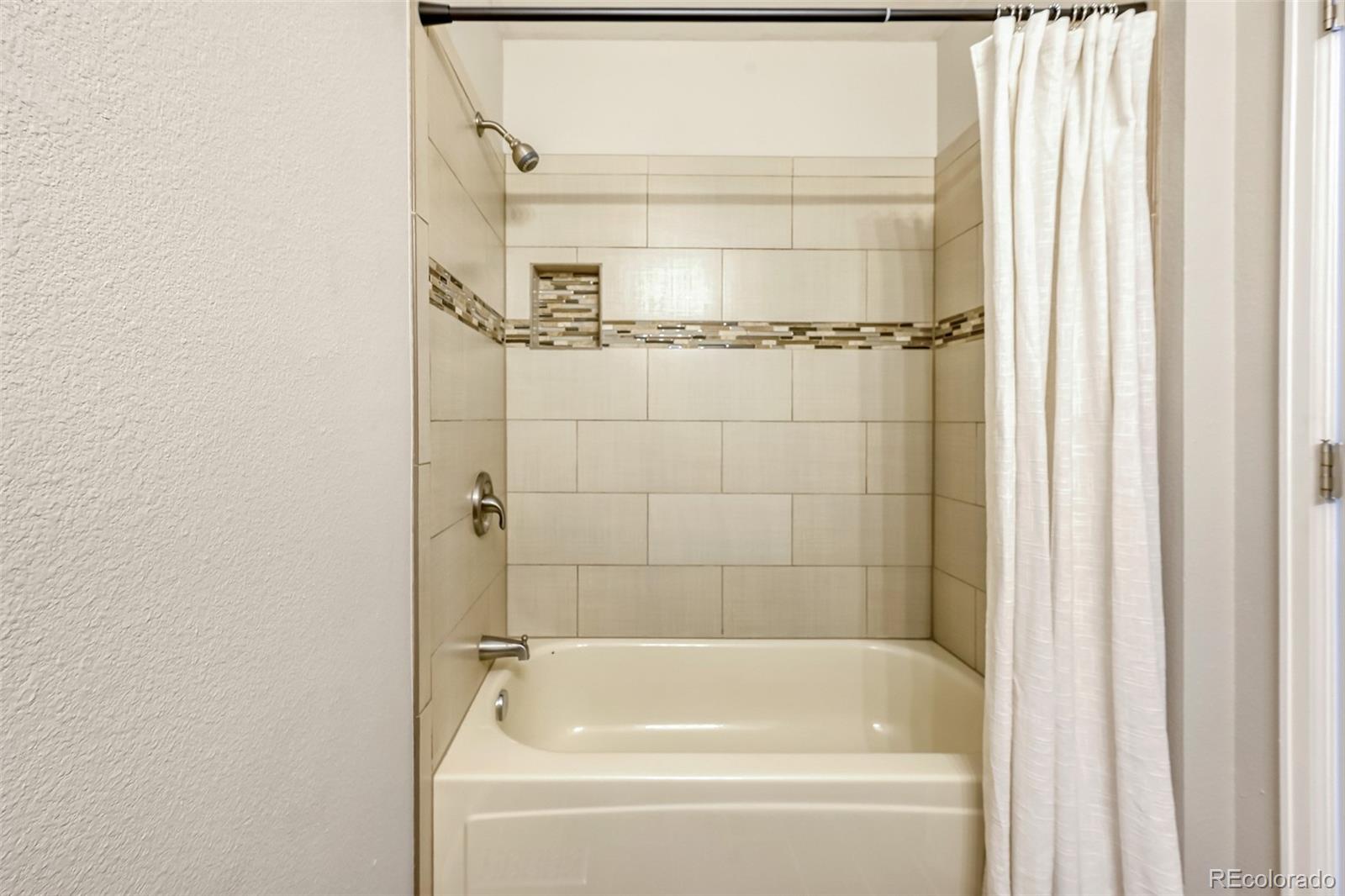 MLS Image #23 for 2853 s espana street,aurora, Colorado
