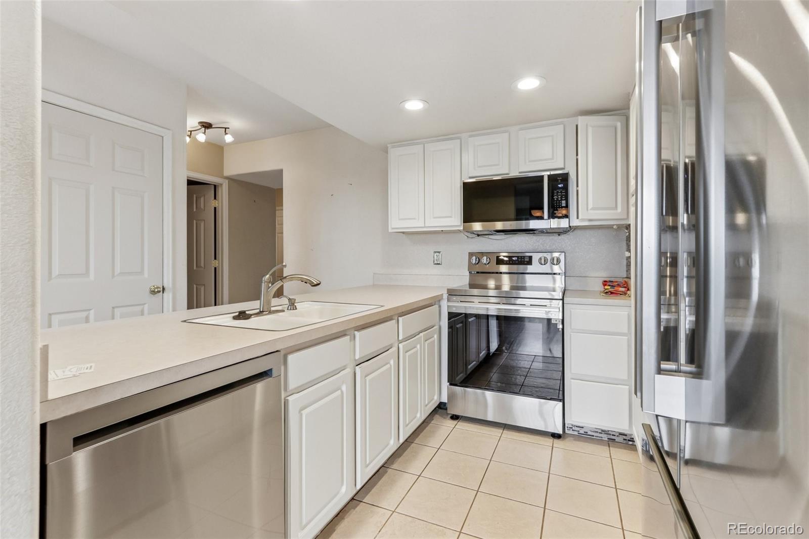 MLS Image #10 for 2416 w 82nd place,westminster, Colorado
