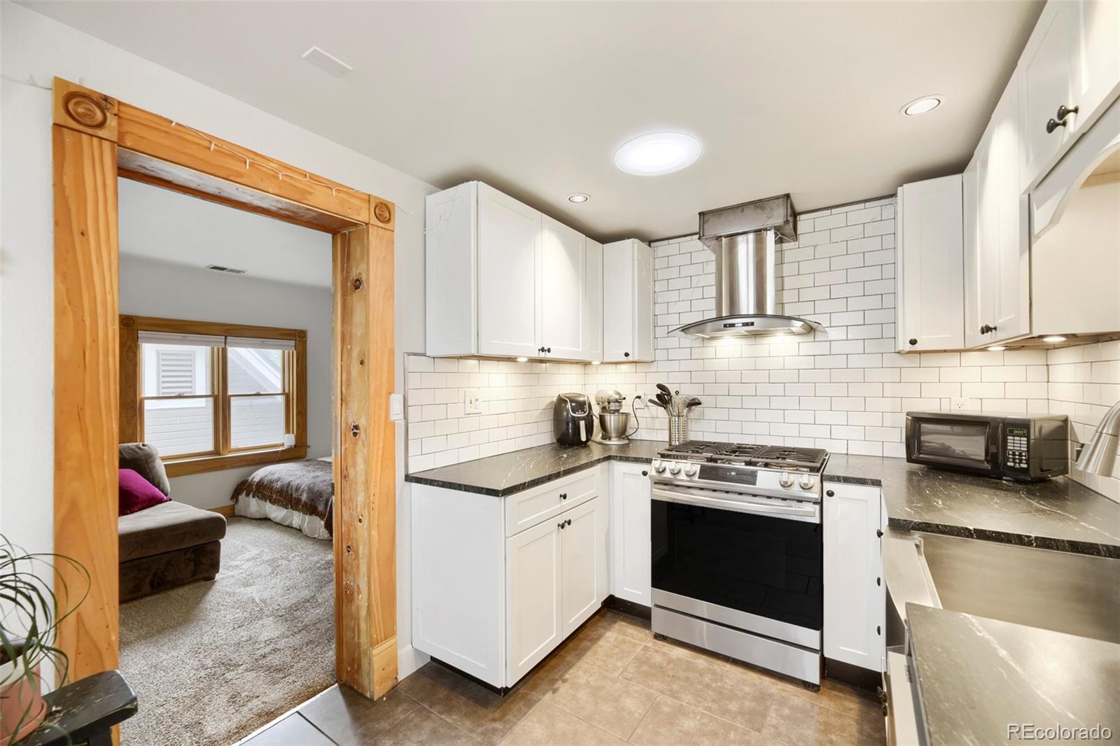 MLS Image #19 for 2551  irving street,denver, Colorado