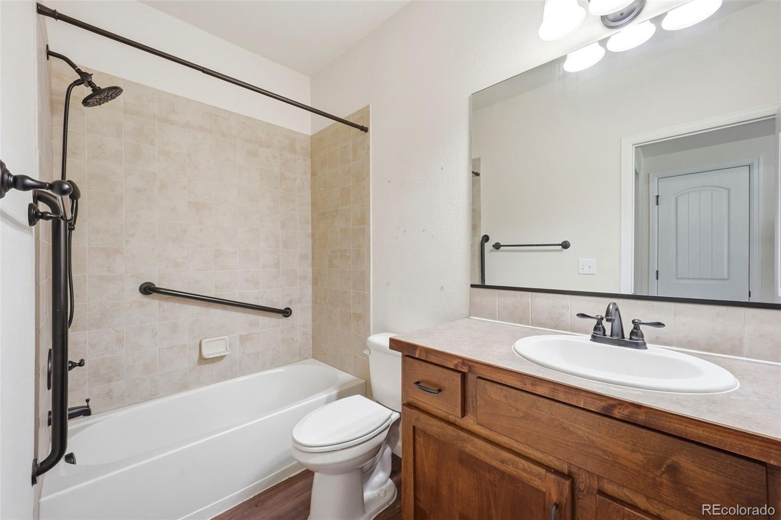 MLS Image #20 for 224  darlington lane,johnstown, Colorado