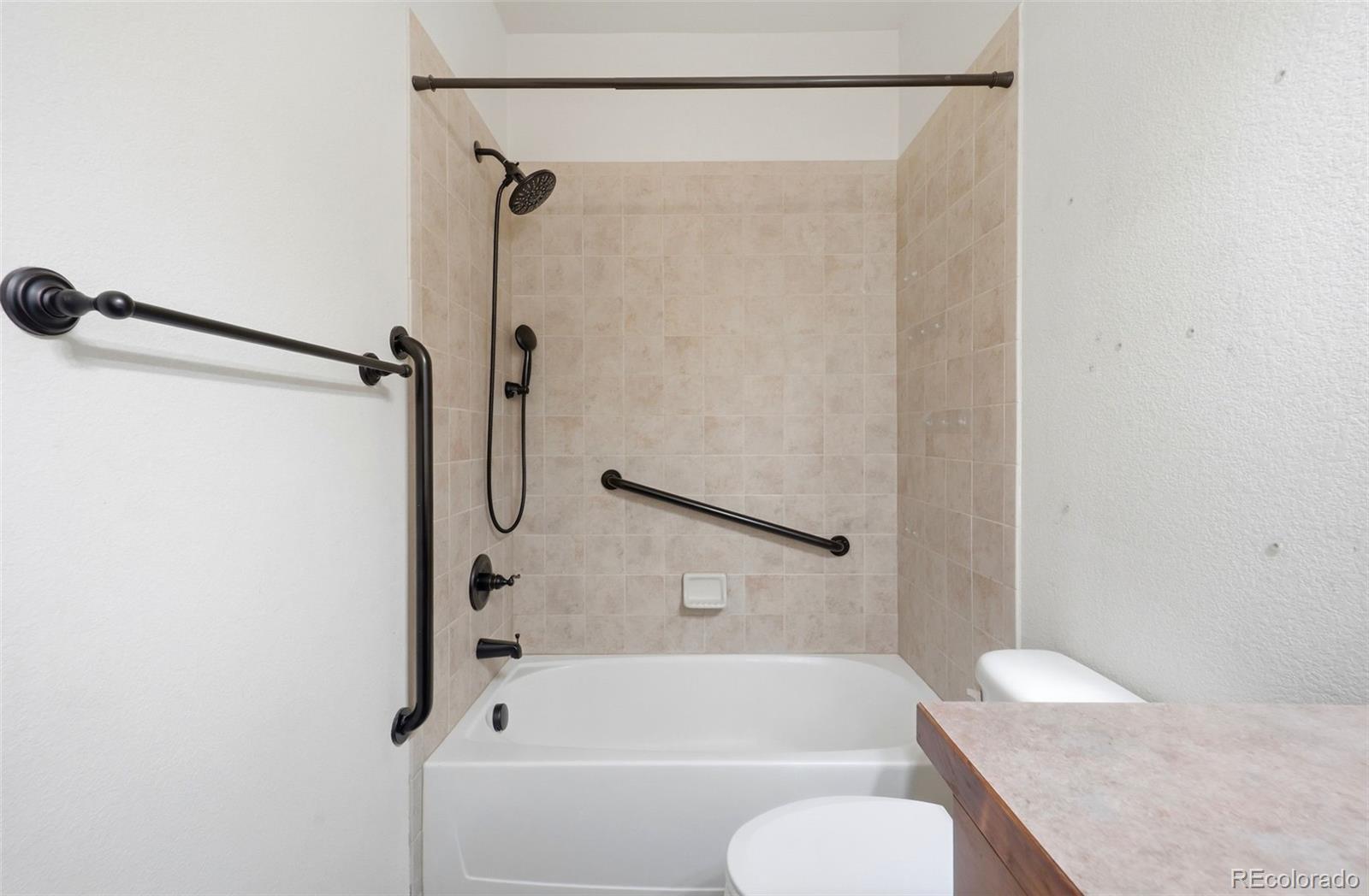MLS Image #21 for 224  darlington lane,johnstown, Colorado