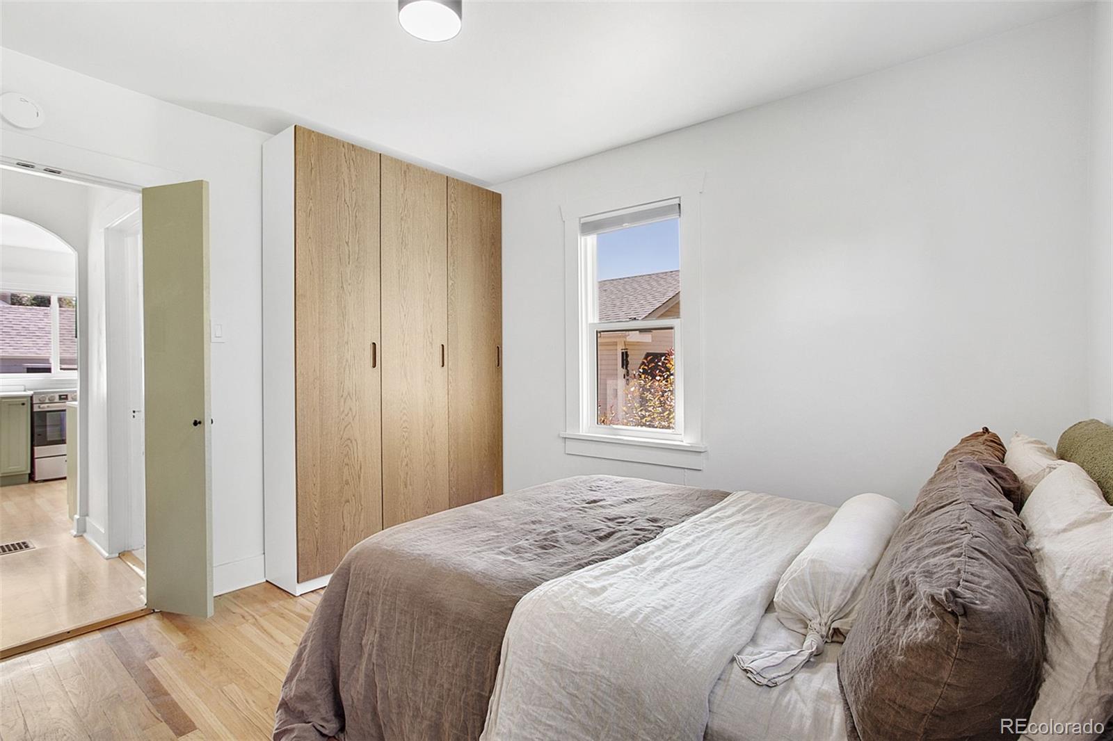 MLS Image #8 for 6280 w 10th avenue,lakewood, Colorado