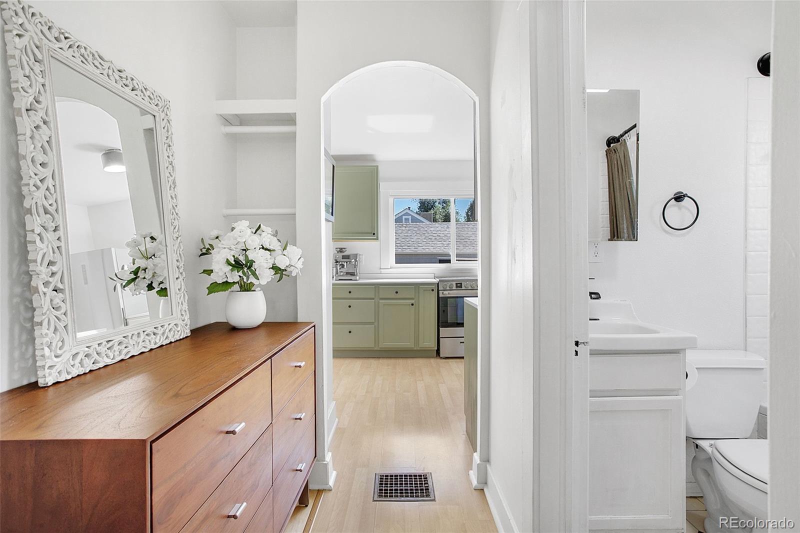 MLS Image #9 for 6280 w 10th avenue,lakewood, Colorado