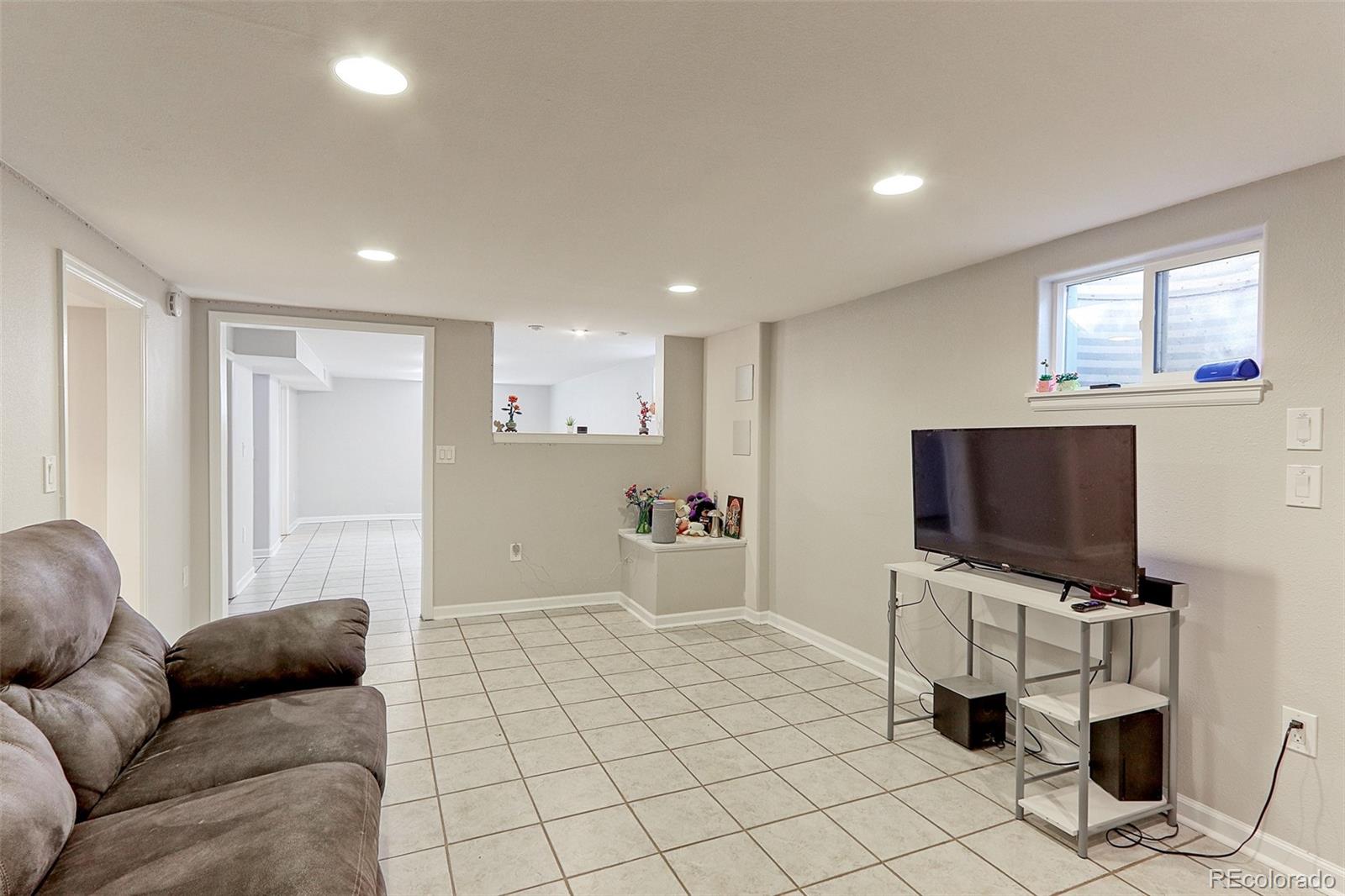 MLS Image #10 for 7136  otis street,arvada, Colorado