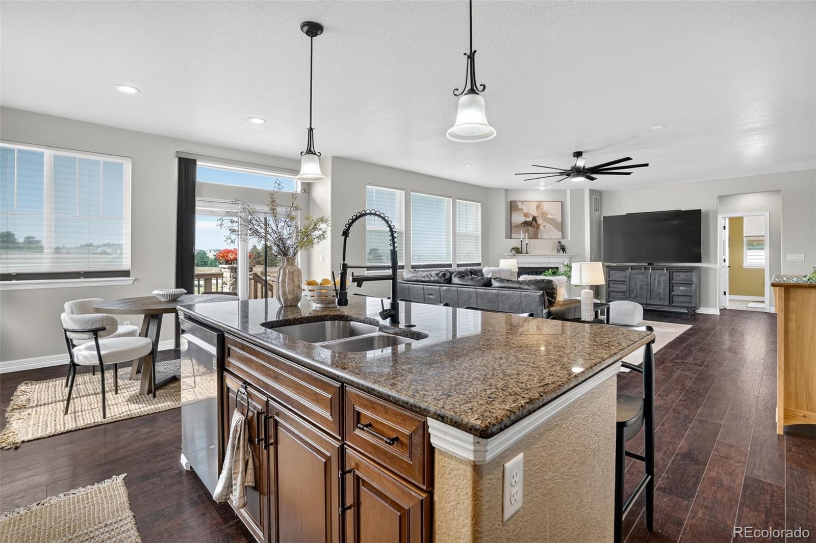 MLS Image #11 for 8247 s country club parkway,aurora, Colorado