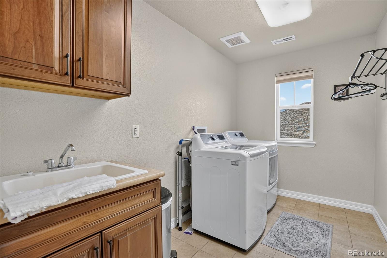 MLS Image #24 for 8247 s country club parkway,aurora, Colorado
