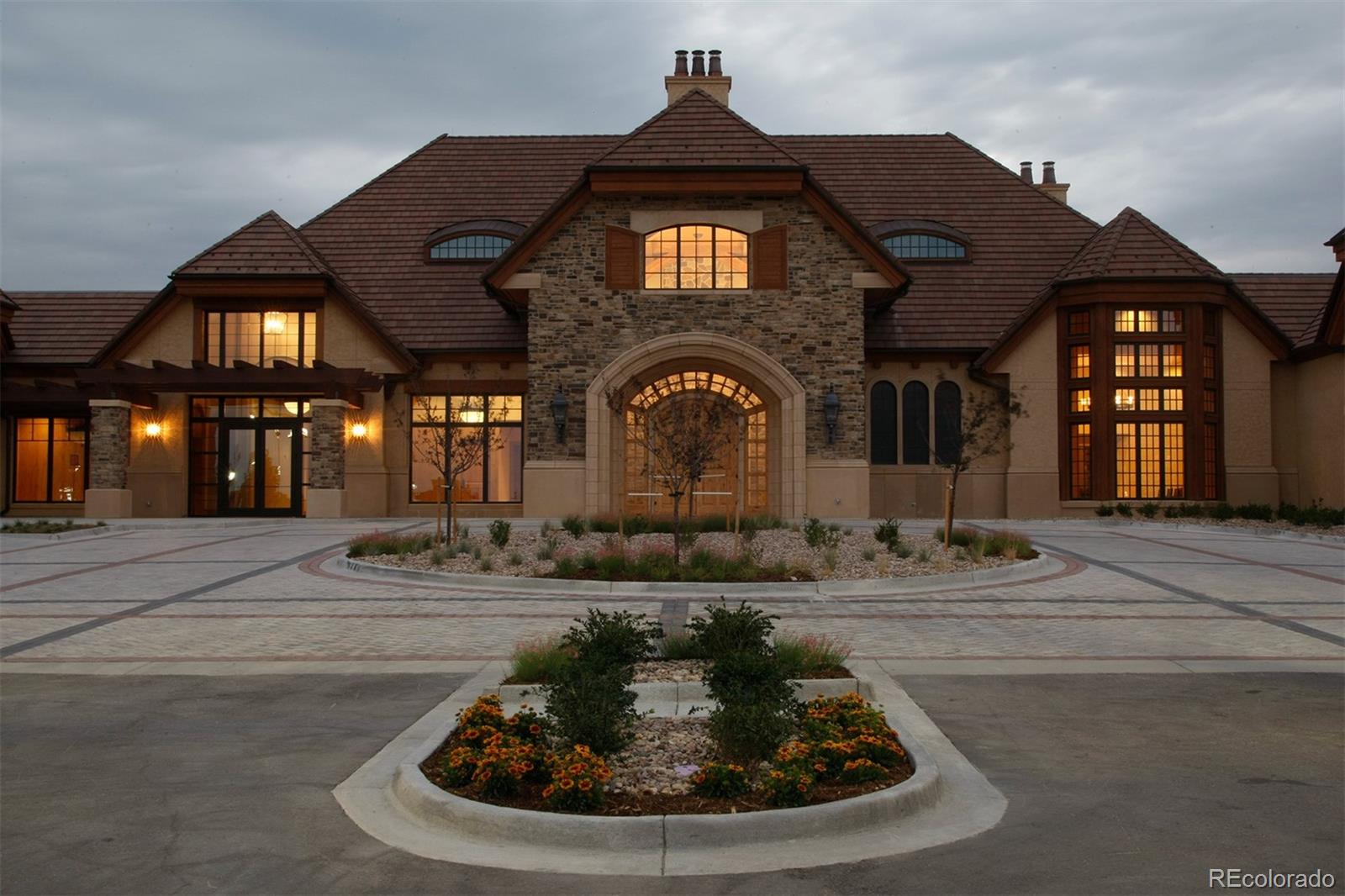 MLS Image #32 for 8247 s country club parkway,aurora, Colorado