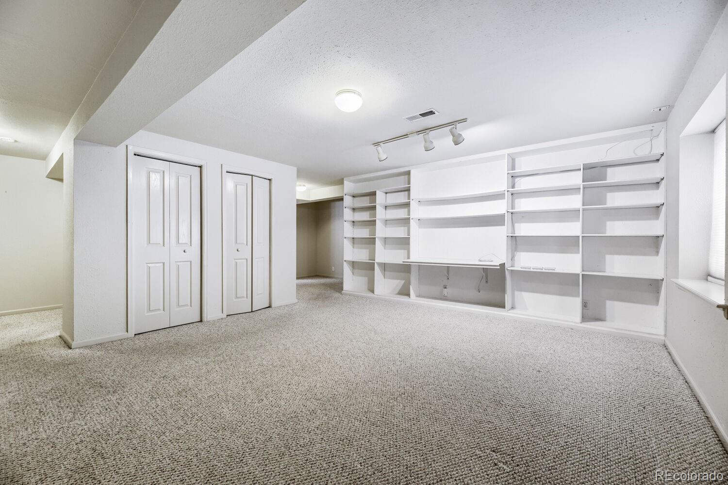 MLS Image #12 for 6808  lupine way,arvada, Colorado