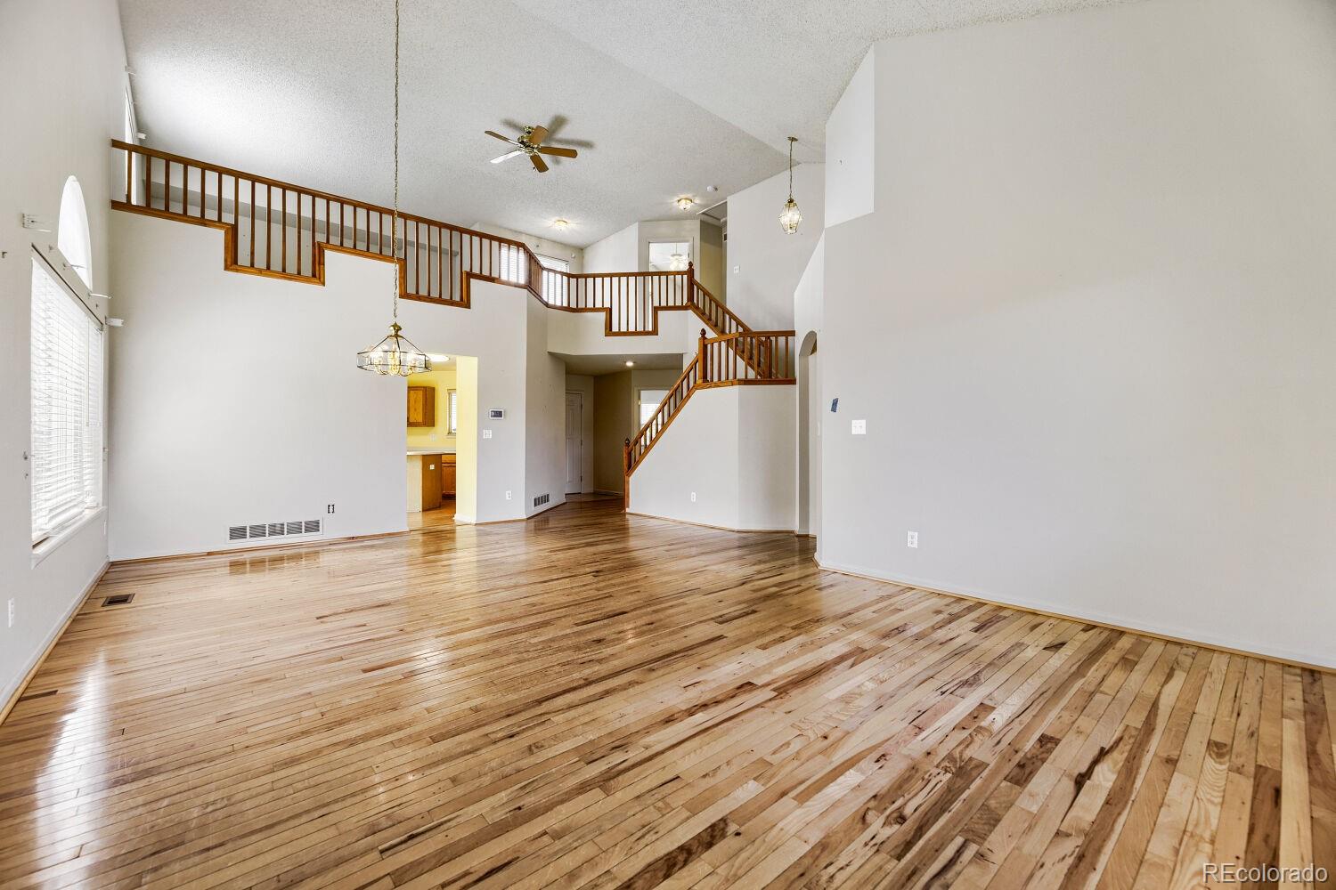 MLS Image #3 for 6808  lupine way,arvada, Colorado