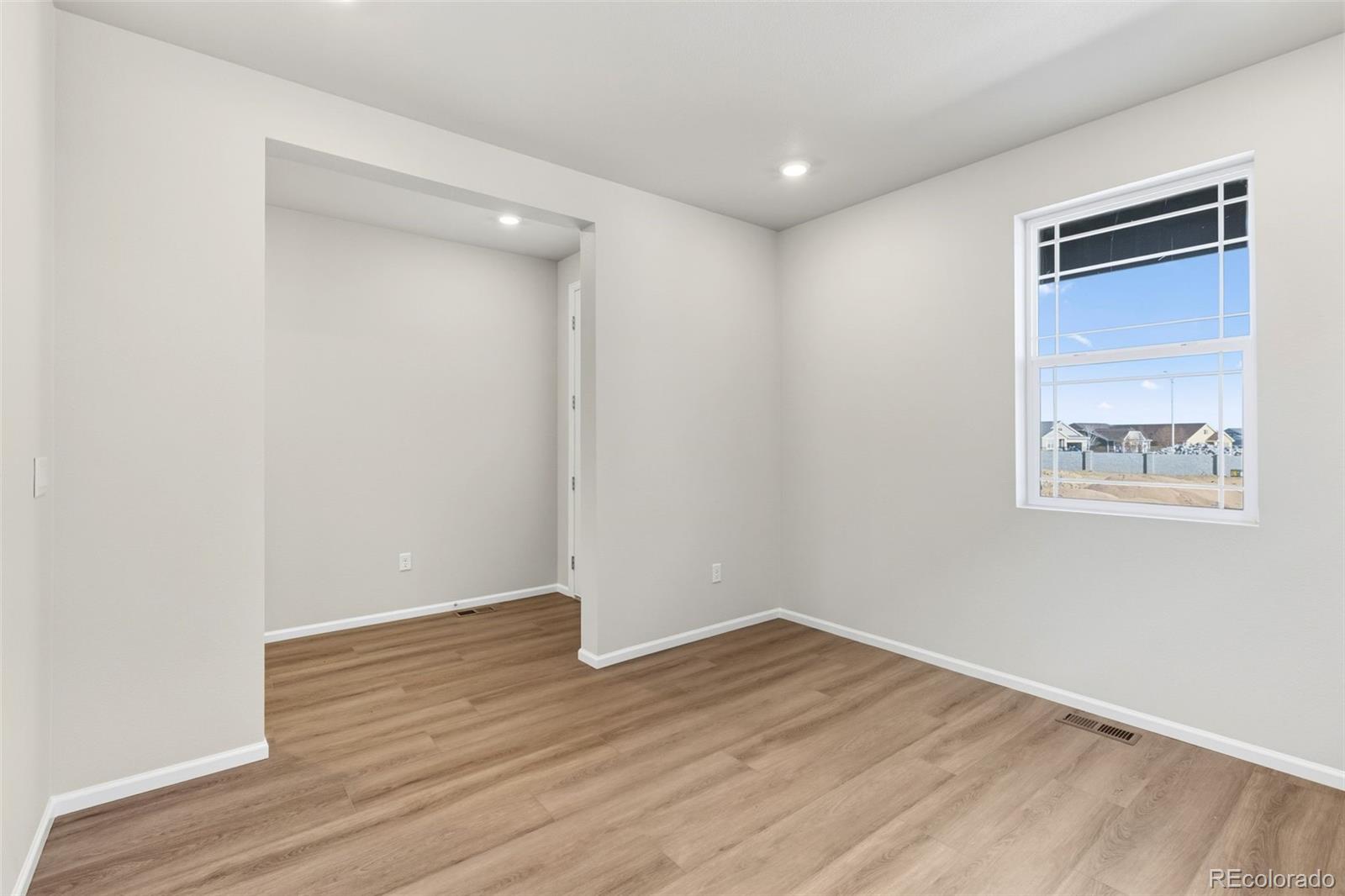 MLS Image #11 for 15277  poplar street,thornton, Colorado