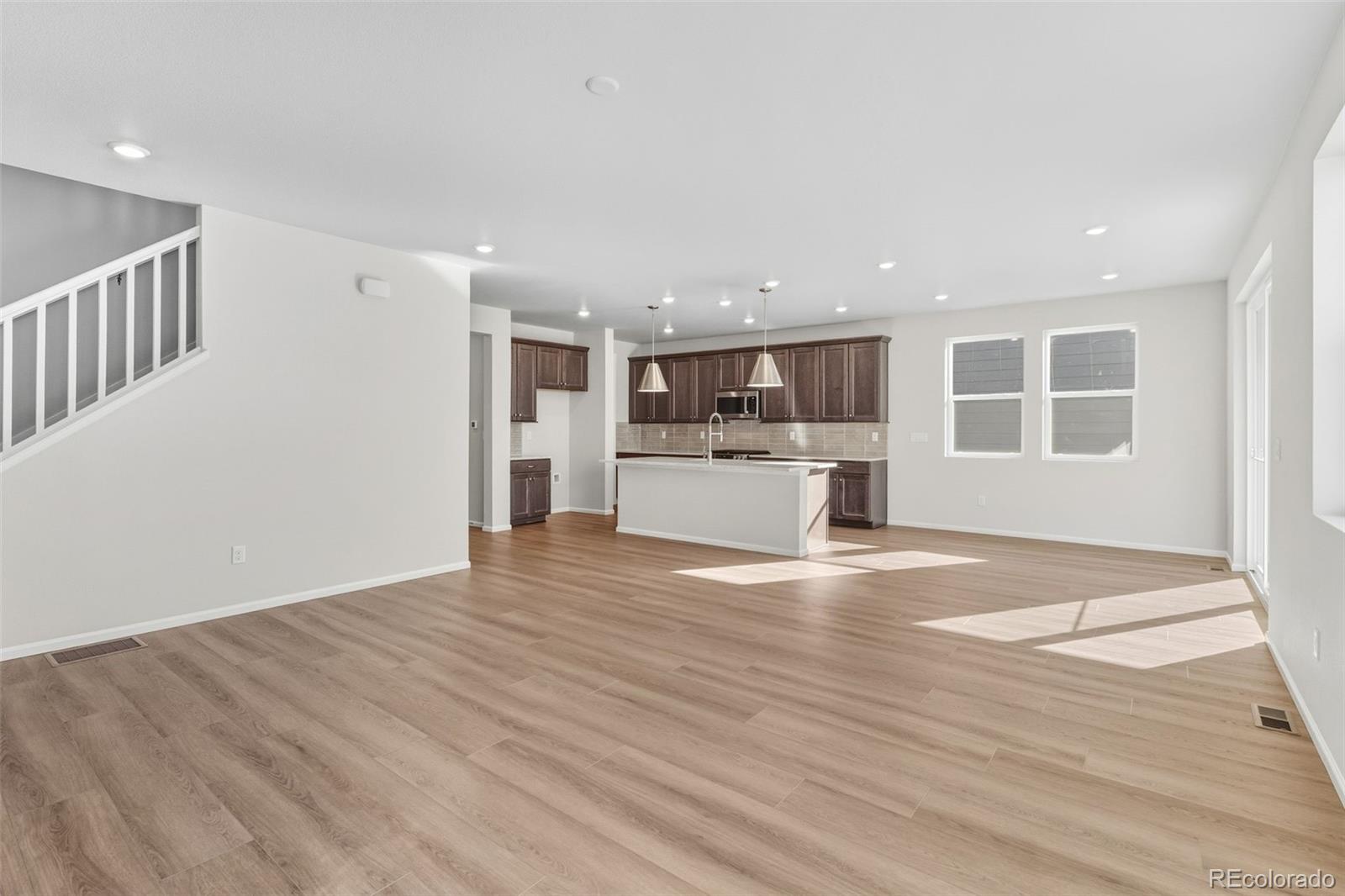 MLS Image #8 for 15277  poplar street,thornton, Colorado