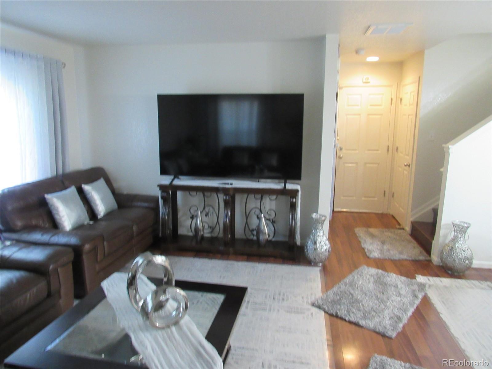 MLS Image #5 for 577  alton way,denver, Colorado