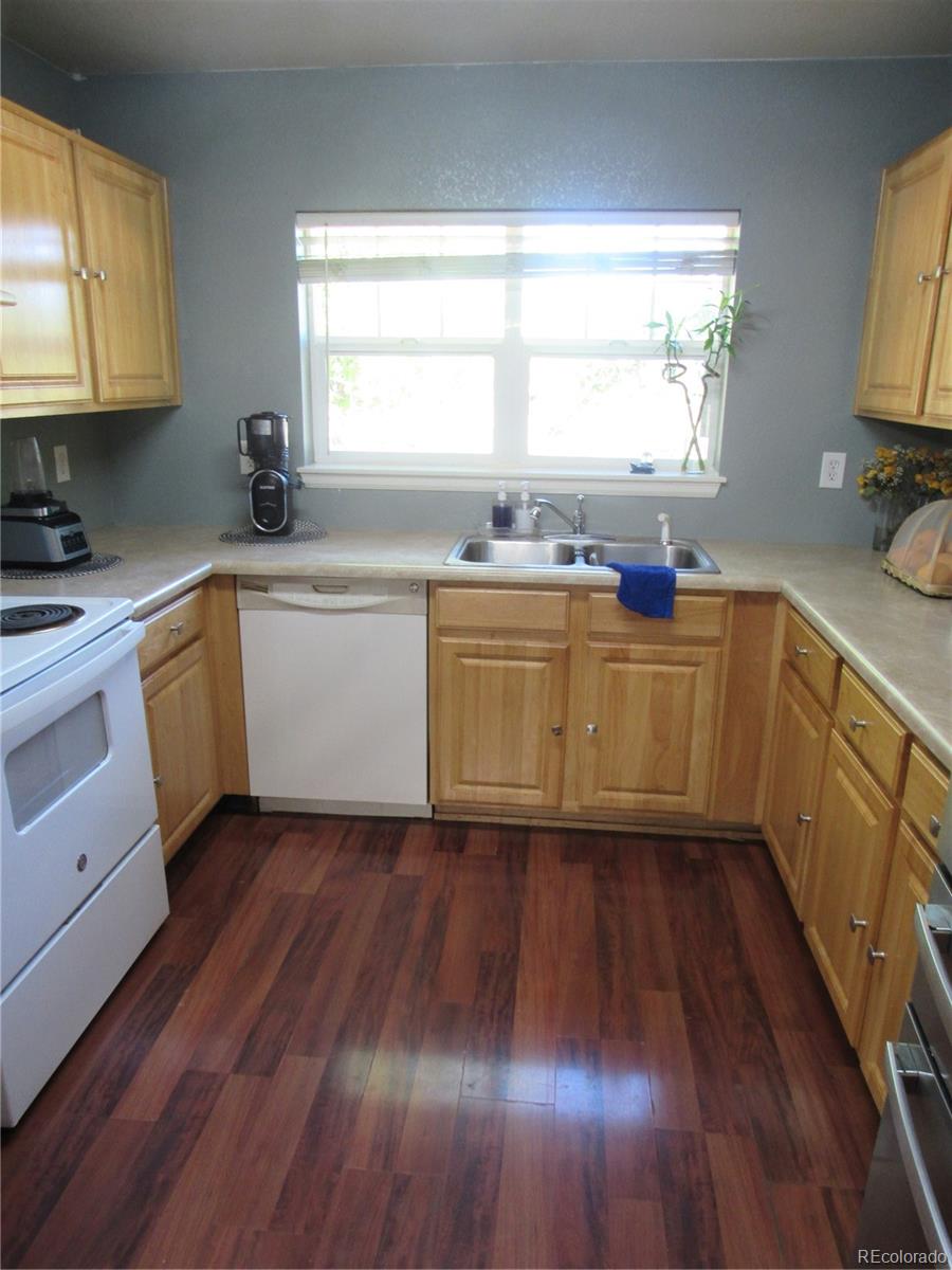 MLS Image #8 for 577  alton way,denver, Colorado