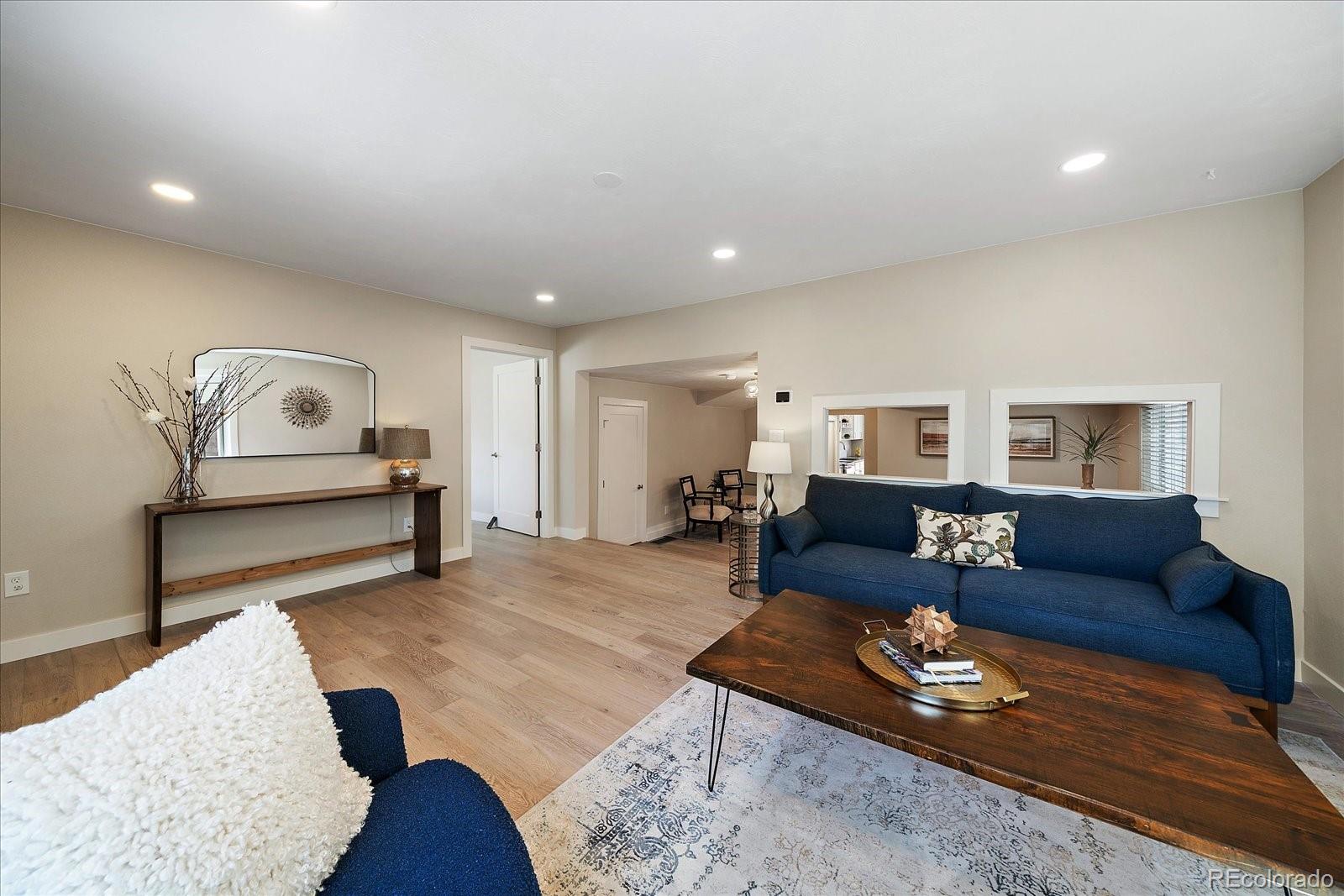 MLS Image #2 for 4344 s bannock street,englewood, Colorado