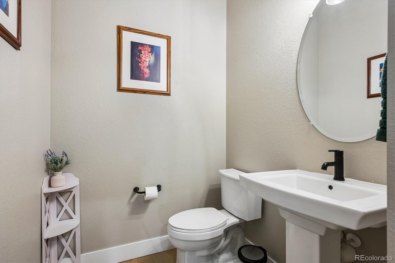 MLS Image #20 for 6220 n dayton court,denver, Colorado