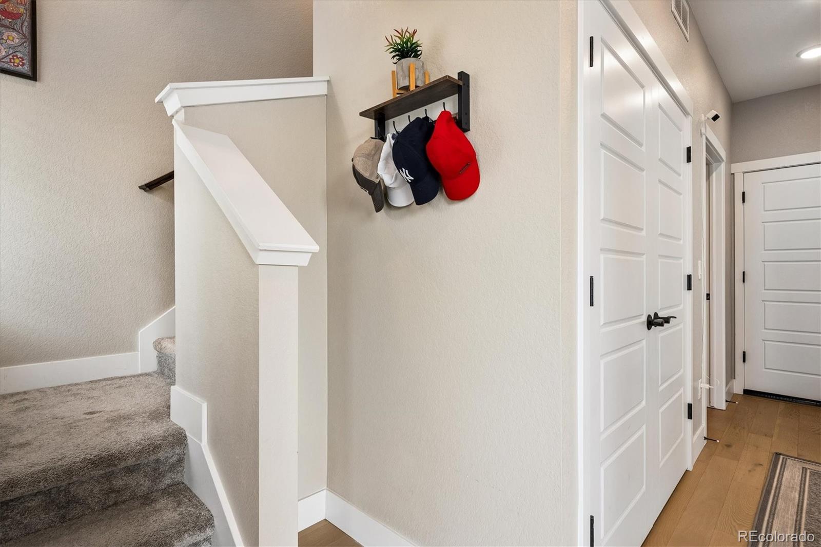 MLS Image #3 for 6220 n dayton court,denver, Colorado