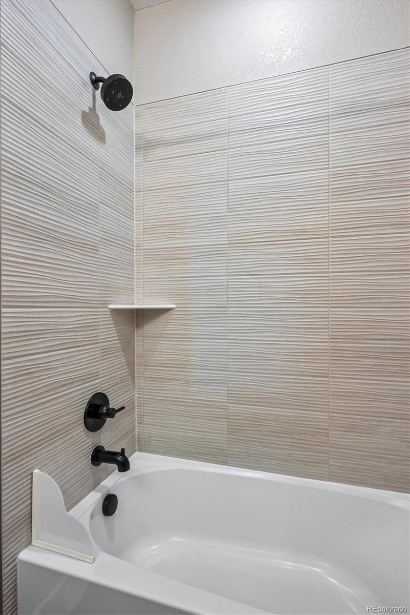 MLS Image #30 for 6220 n dayton court,denver, Colorado