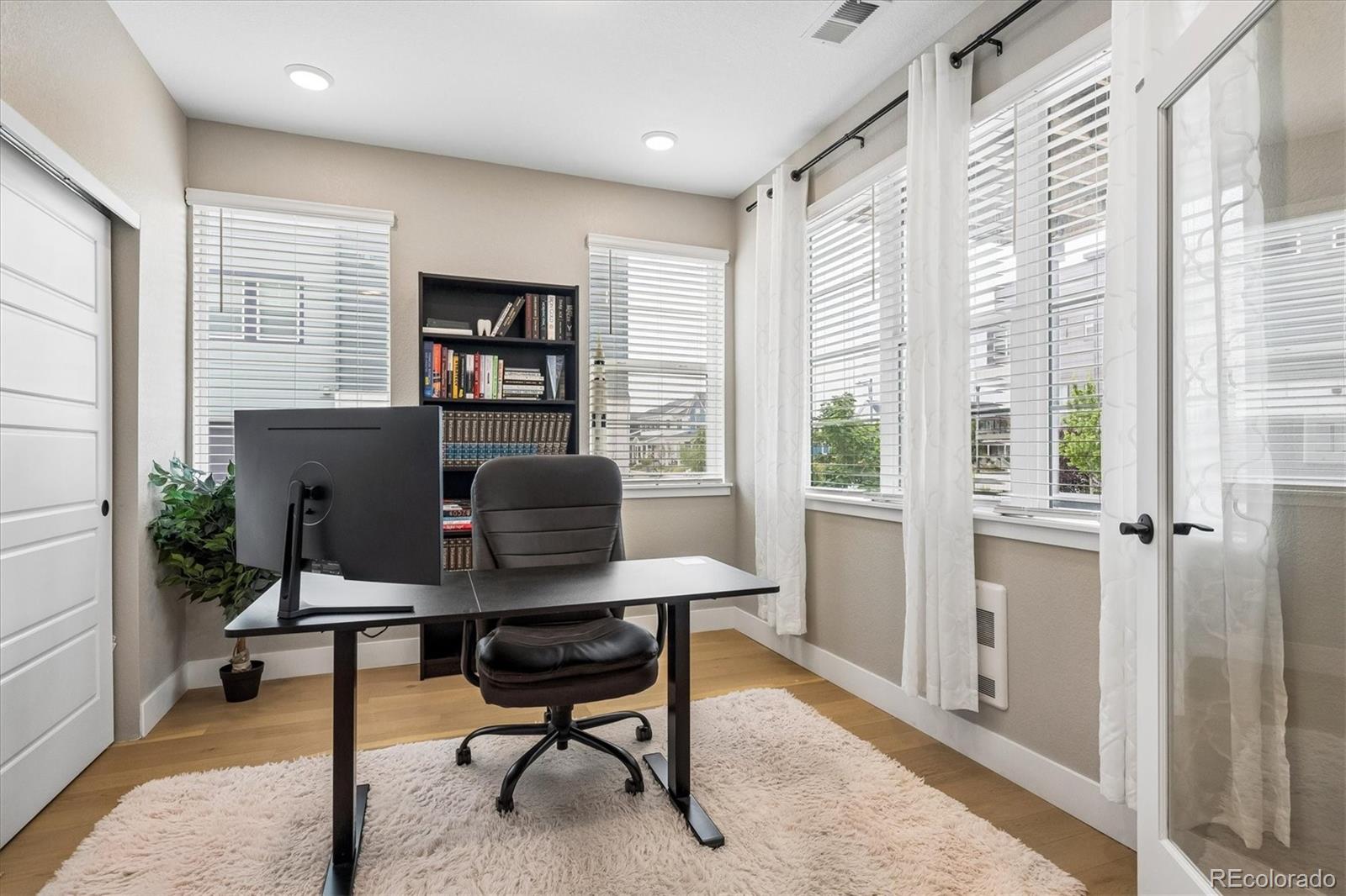 MLS Image #4 for 6220 n dayton court,denver, Colorado