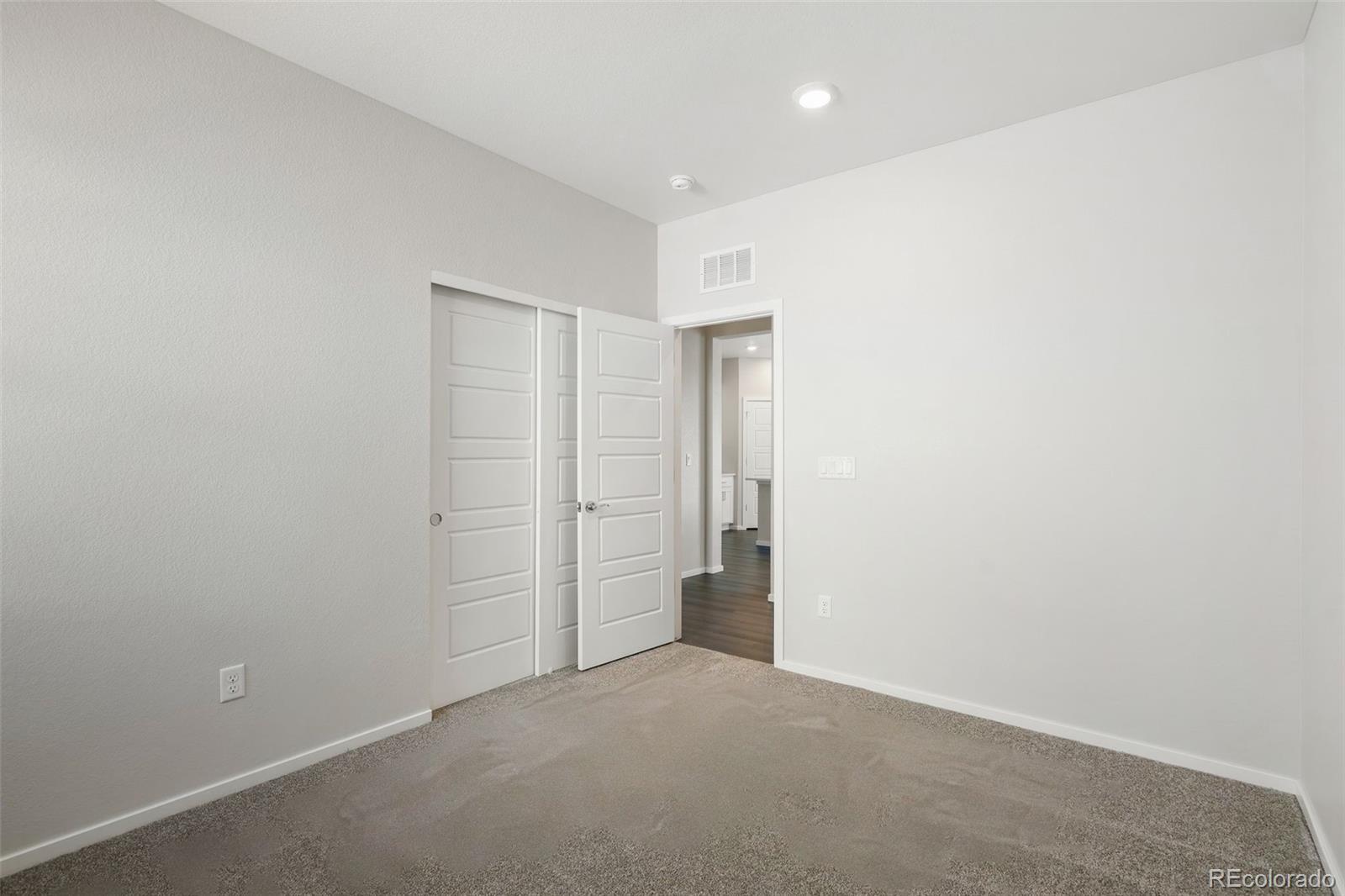 MLS Image #14 for 2727  nantucket street,strasburg, Colorado
