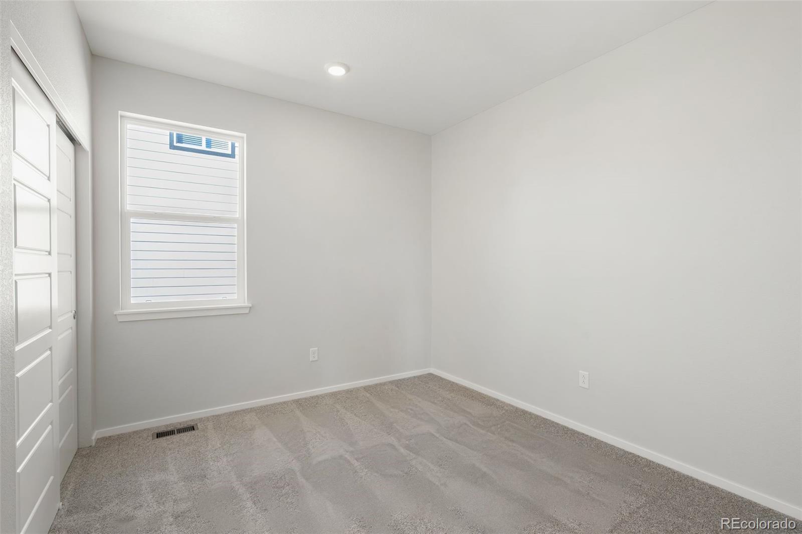 MLS Image #16 for 2727  nantucket street,strasburg, Colorado