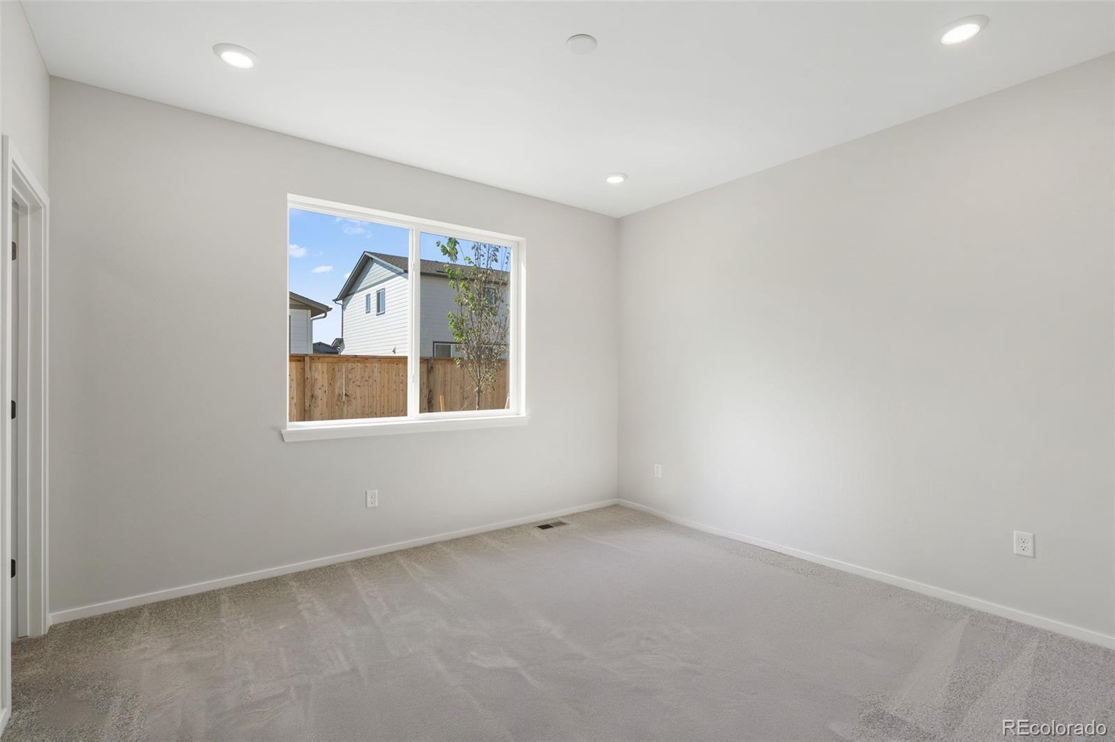 MLS Image #8 for 2727  nantucket street,strasburg, Colorado