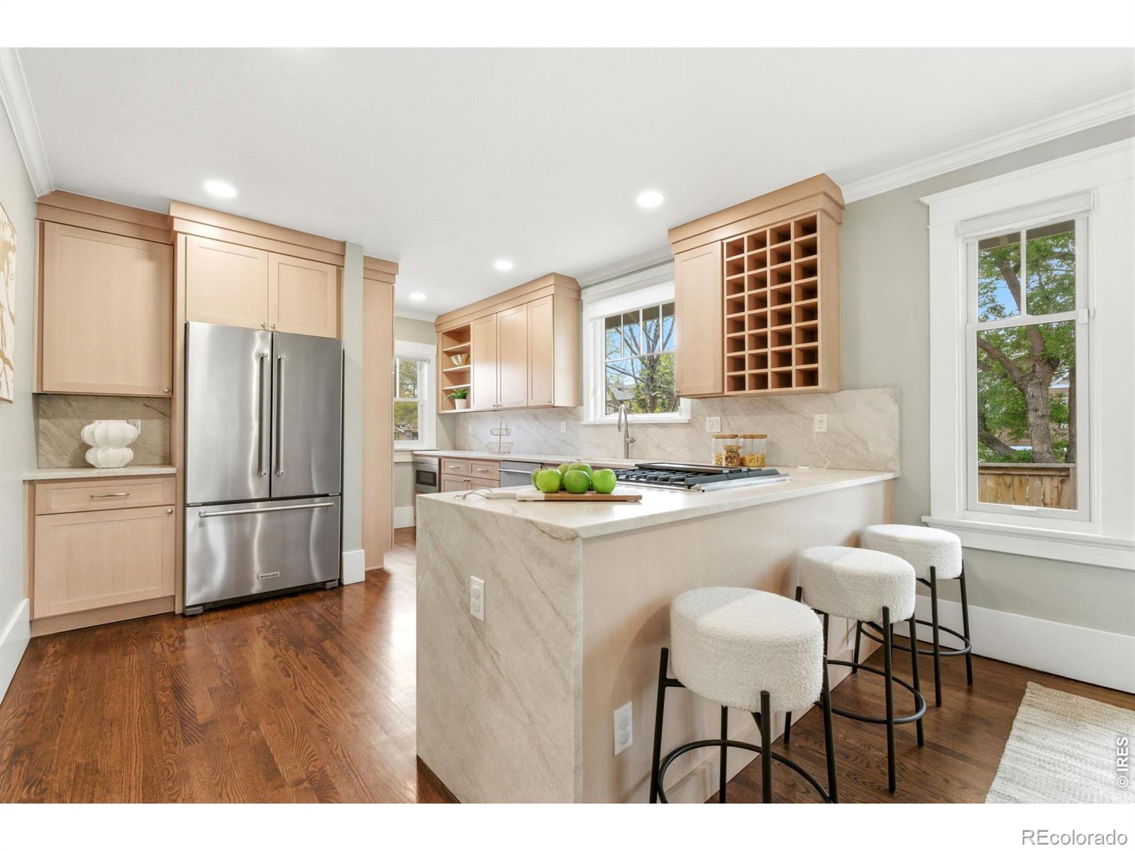MLS Image #11 for 800  monroe street,denver, Colorado