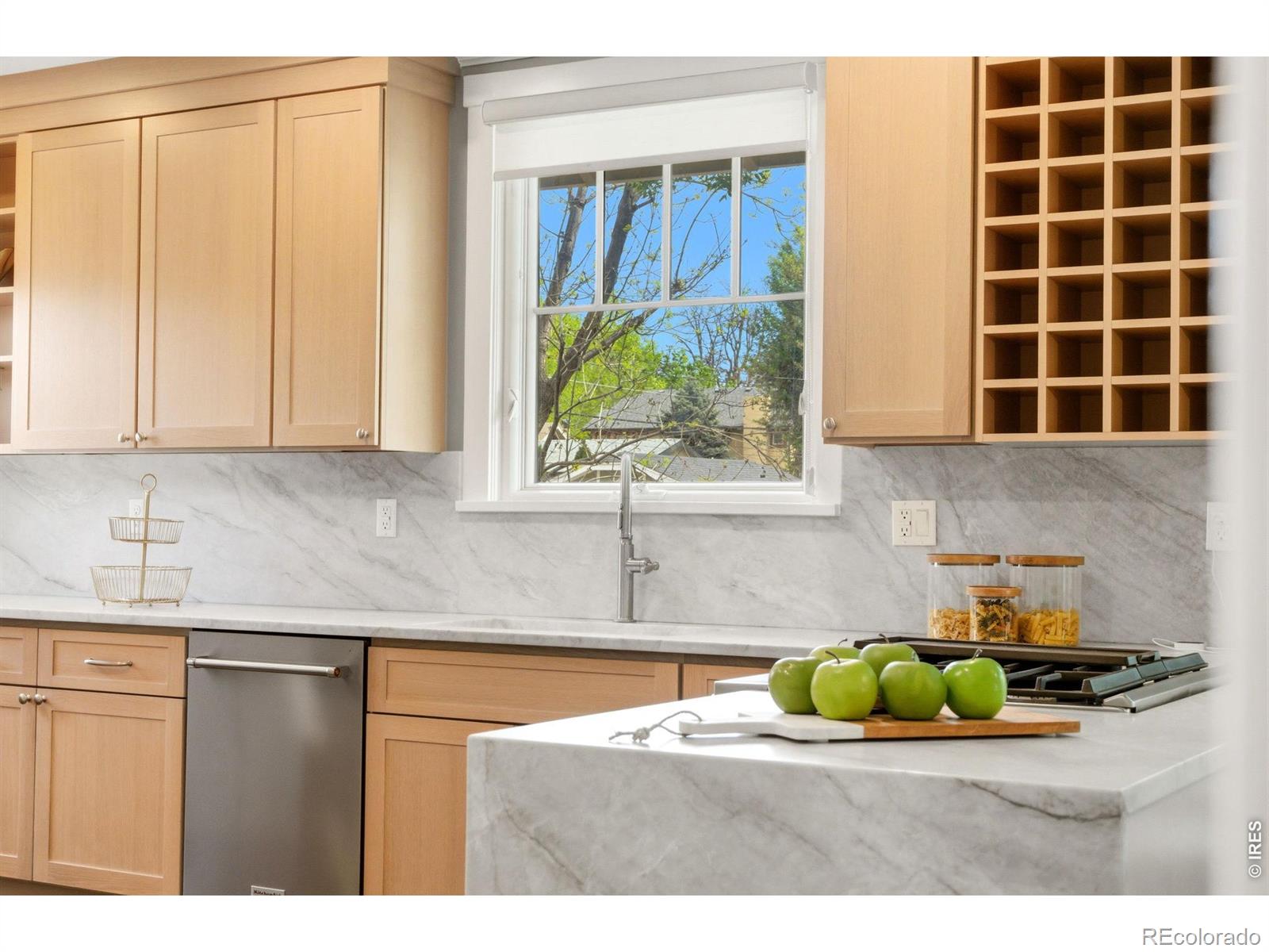 MLS Image #17 for 800  monroe street,denver, Colorado