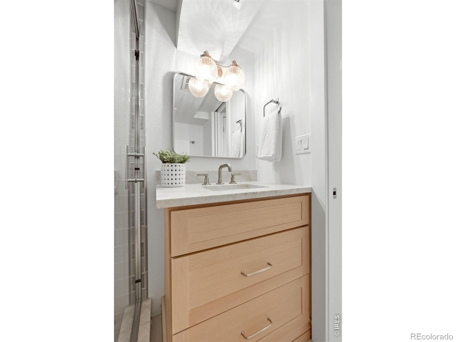 MLS Image #32 for 800  monroe street,denver, Colorado