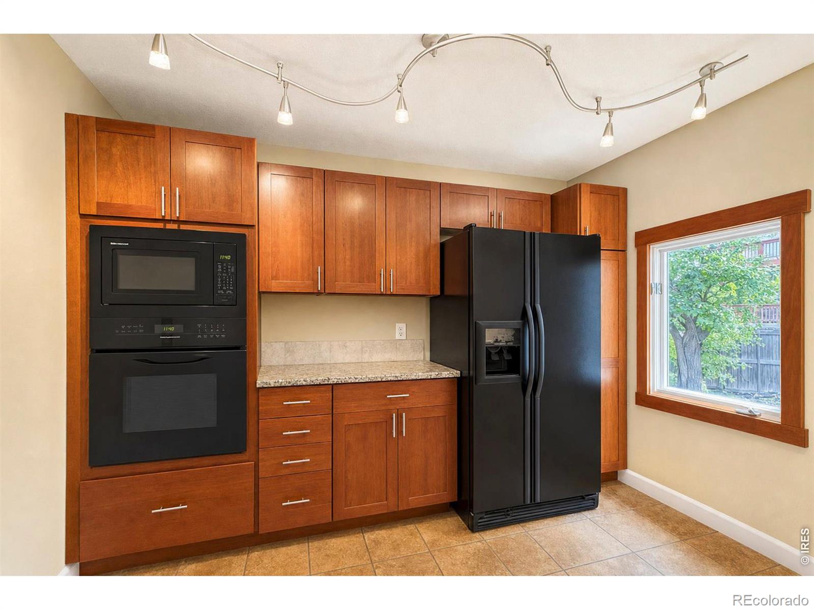 MLS Image #19 for 1224  twin peaks circle,longmont, Colorado