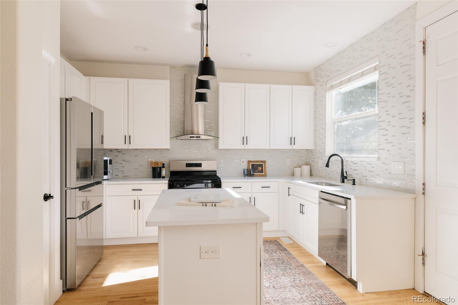 MLS Image #6 for 2965  emporia street,denver, Colorado