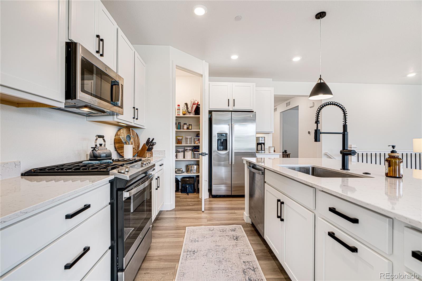 MLS Image #10 for 1159  sunrise drive,erie, Colorado