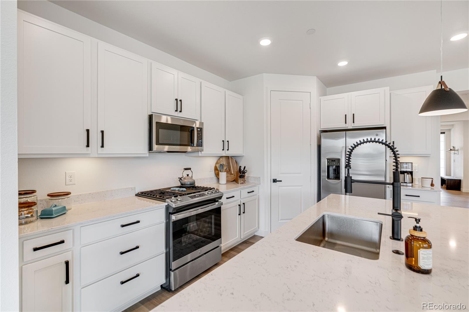 MLS Image #7 for 1159  sunrise drive,erie, Colorado