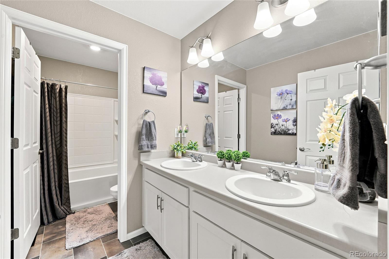 MLS Image #17 for 20051 e 61st place,aurora, Colorado