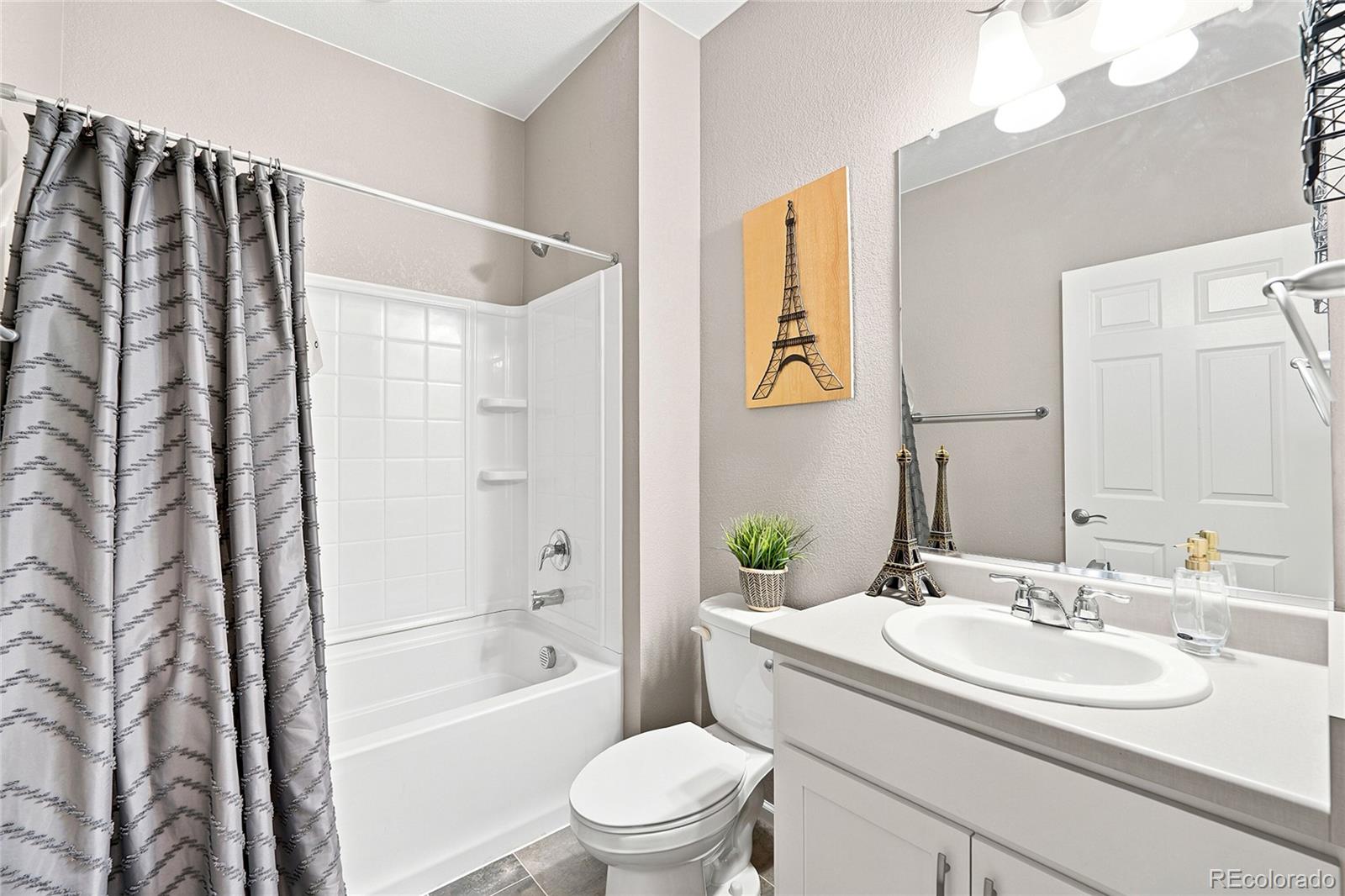 MLS Image #22 for 20051 e 61st place,aurora, Colorado