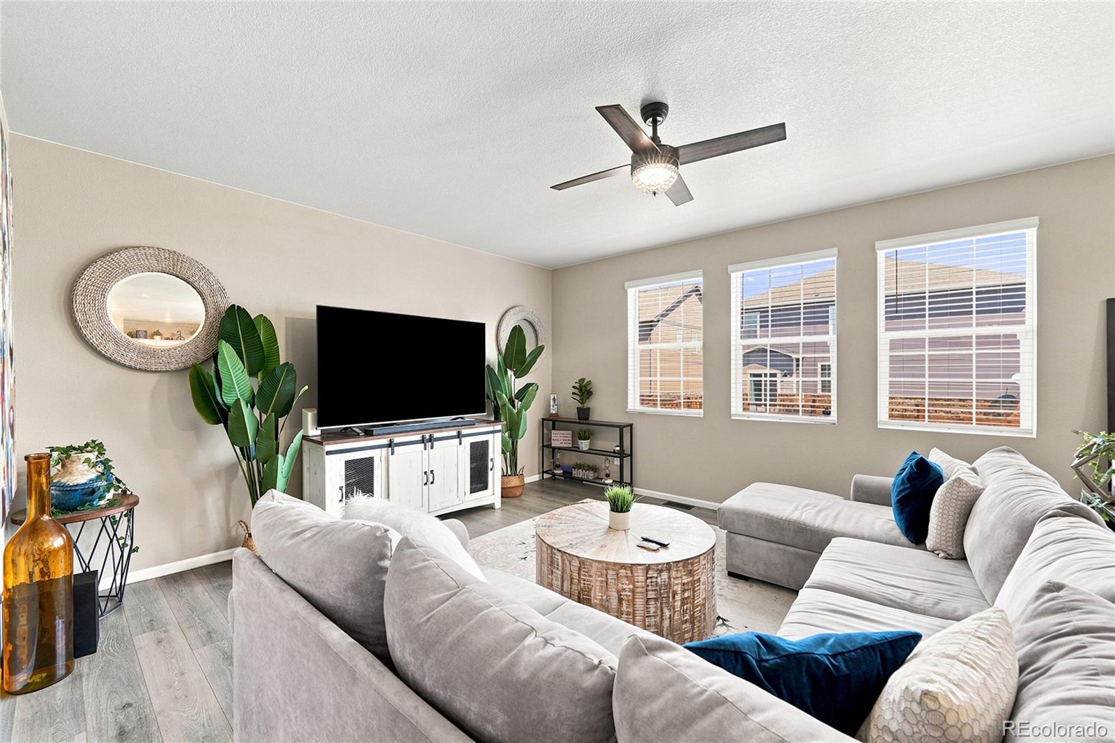 MLS Image #5 for 20051 e 61st place,aurora, Colorado