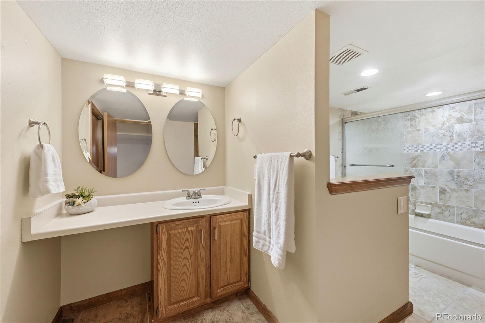 MLS Image #26 for 9342  cornell circle,littleton, Colorado