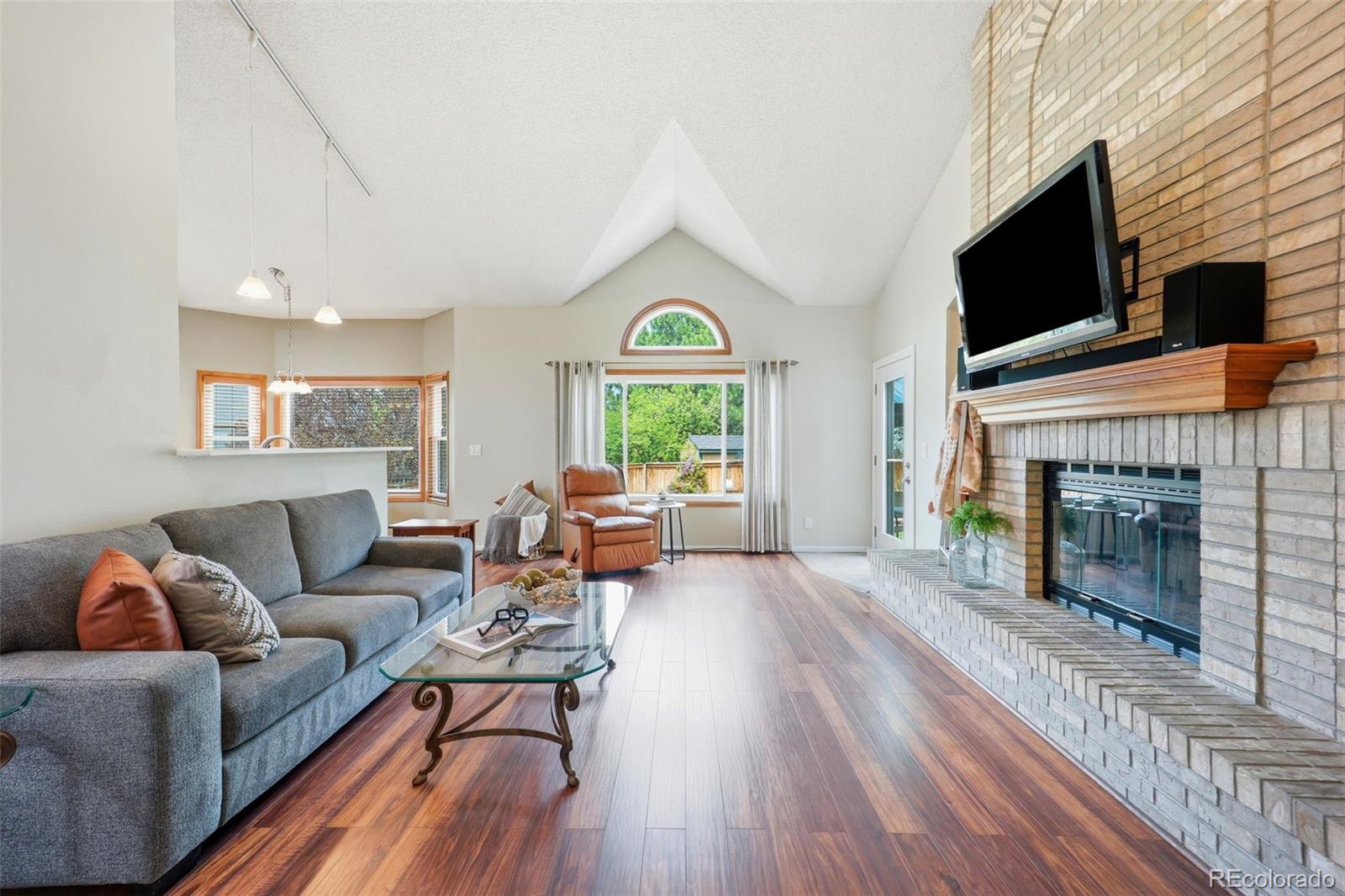MLS Image #4 for 9342  cornell circle,littleton, Colorado