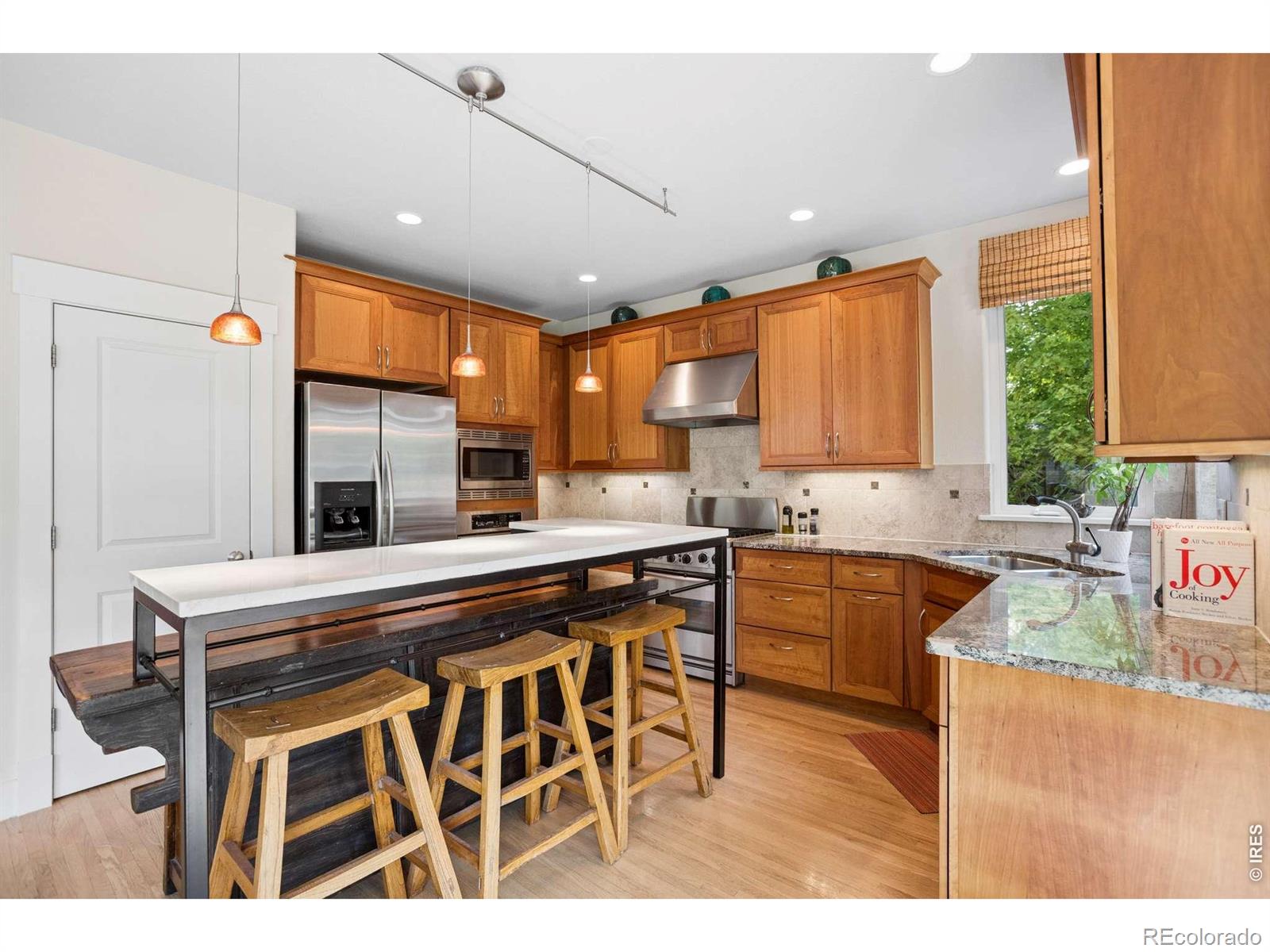 MLS Image #5 for 2040  oak avenue,boulder, Colorado