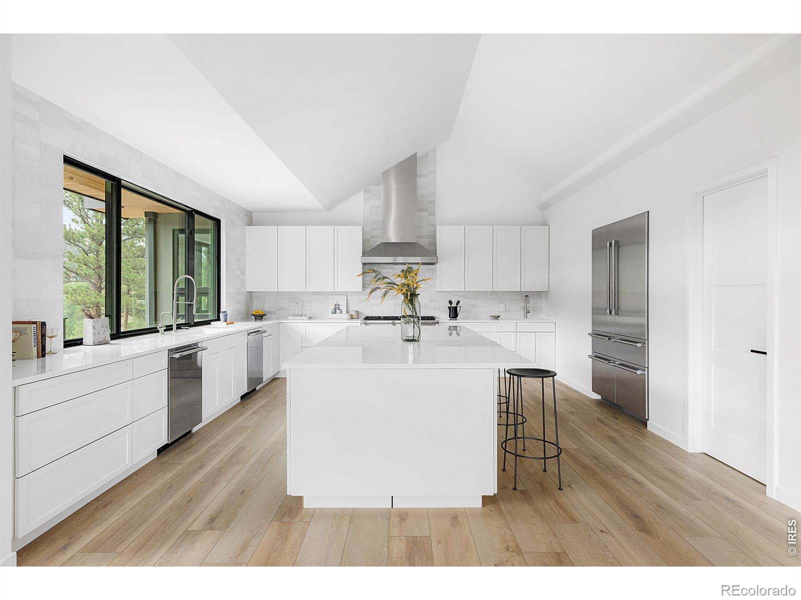 MLS Image #17 for 2709 s lakeridge trail,boulder, Colorado