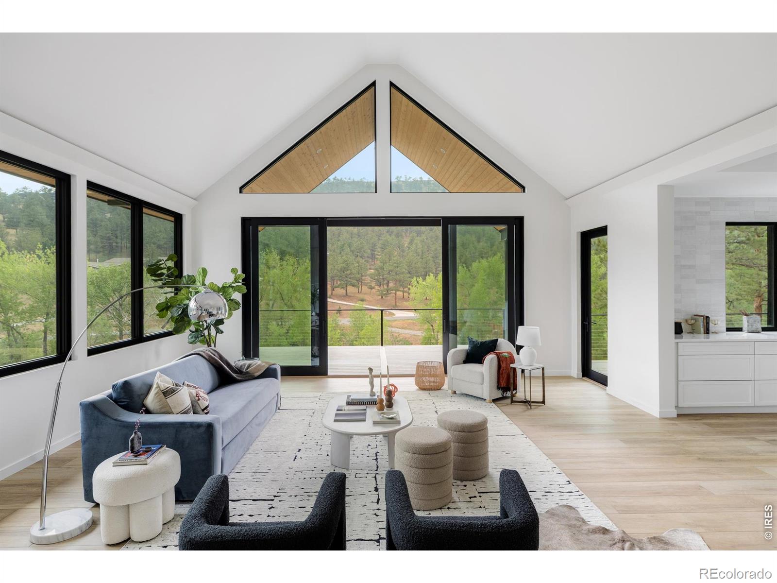 MLS Image #3 for 2709 s lakeridge trail,boulder, Colorado