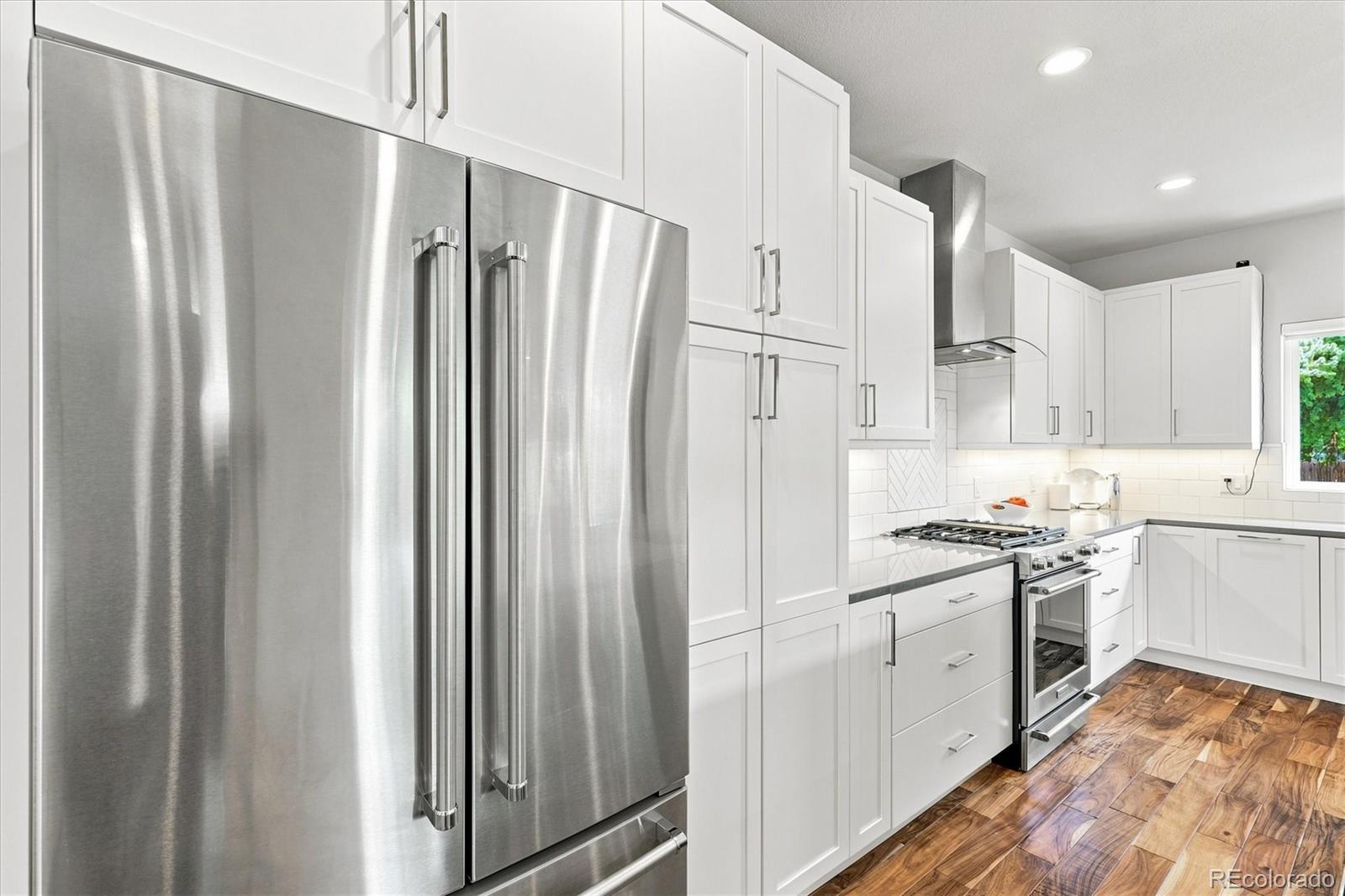 MLS Image #14 for 2980 s cherry way,denver, Colorado