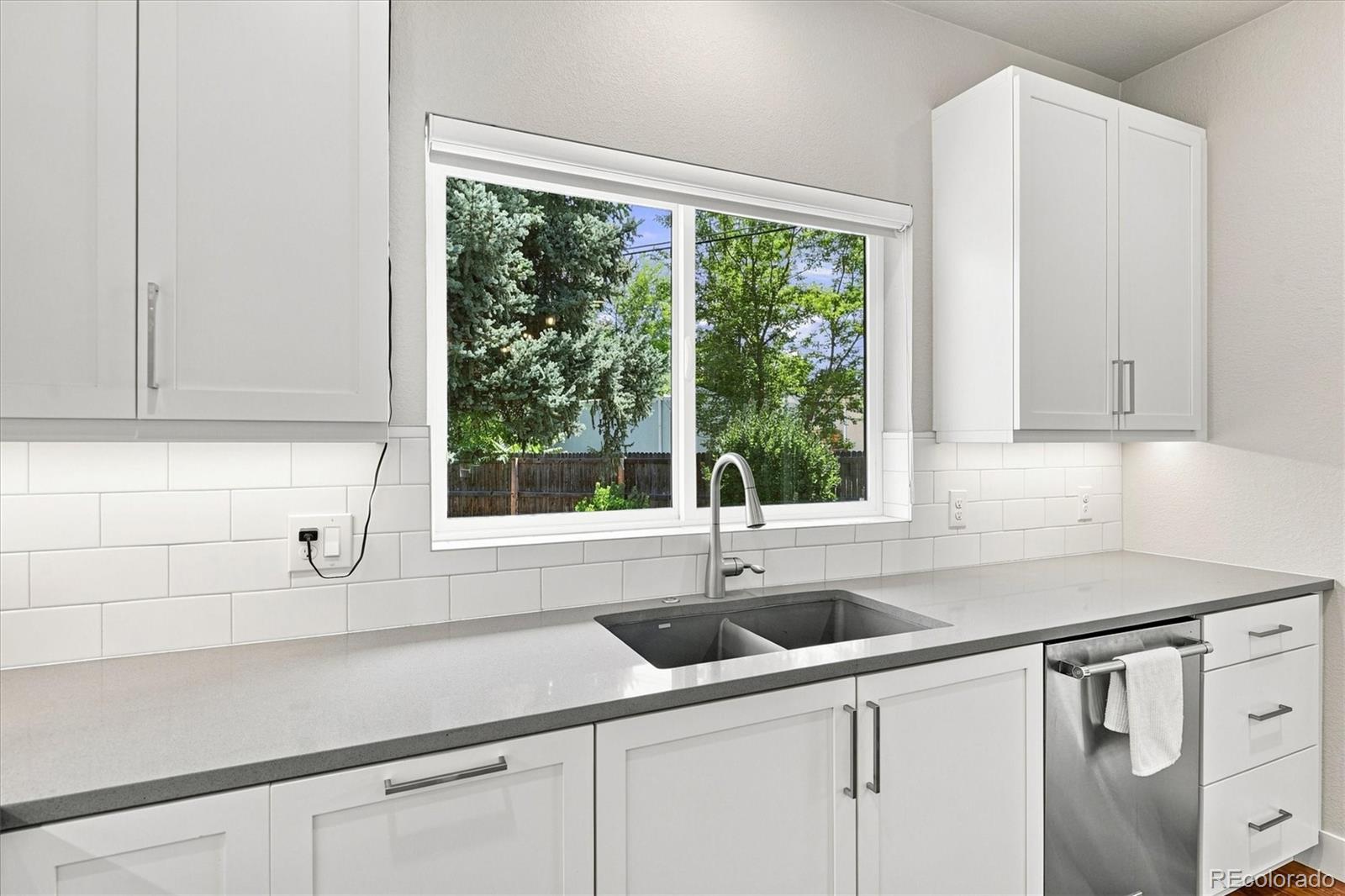 MLS Image #17 for 2980 s cherry way,denver, Colorado