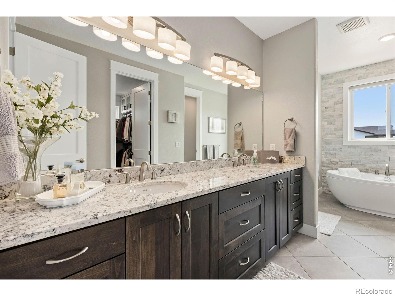 MLS Image #17 for 969  pitch fork drive,windsor, Colorado