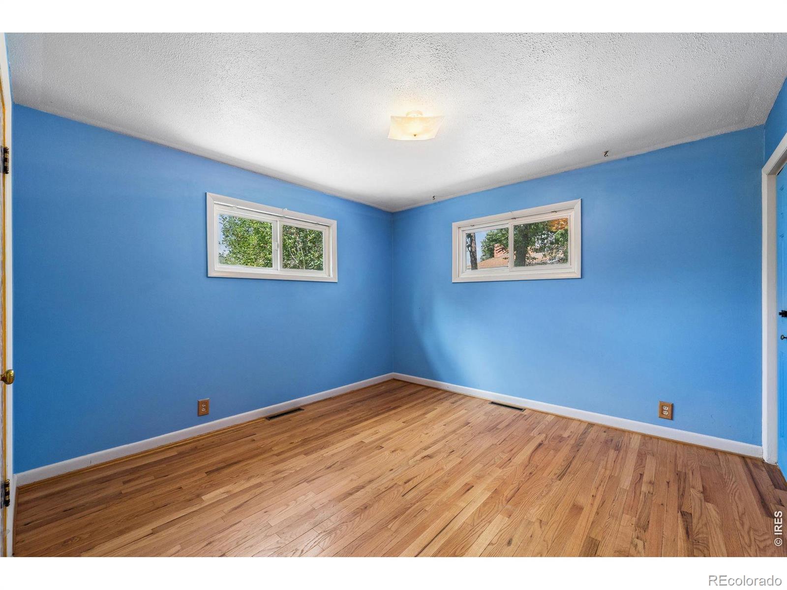 MLS Image #13 for 10355 w 13th place,lakewood, Colorado