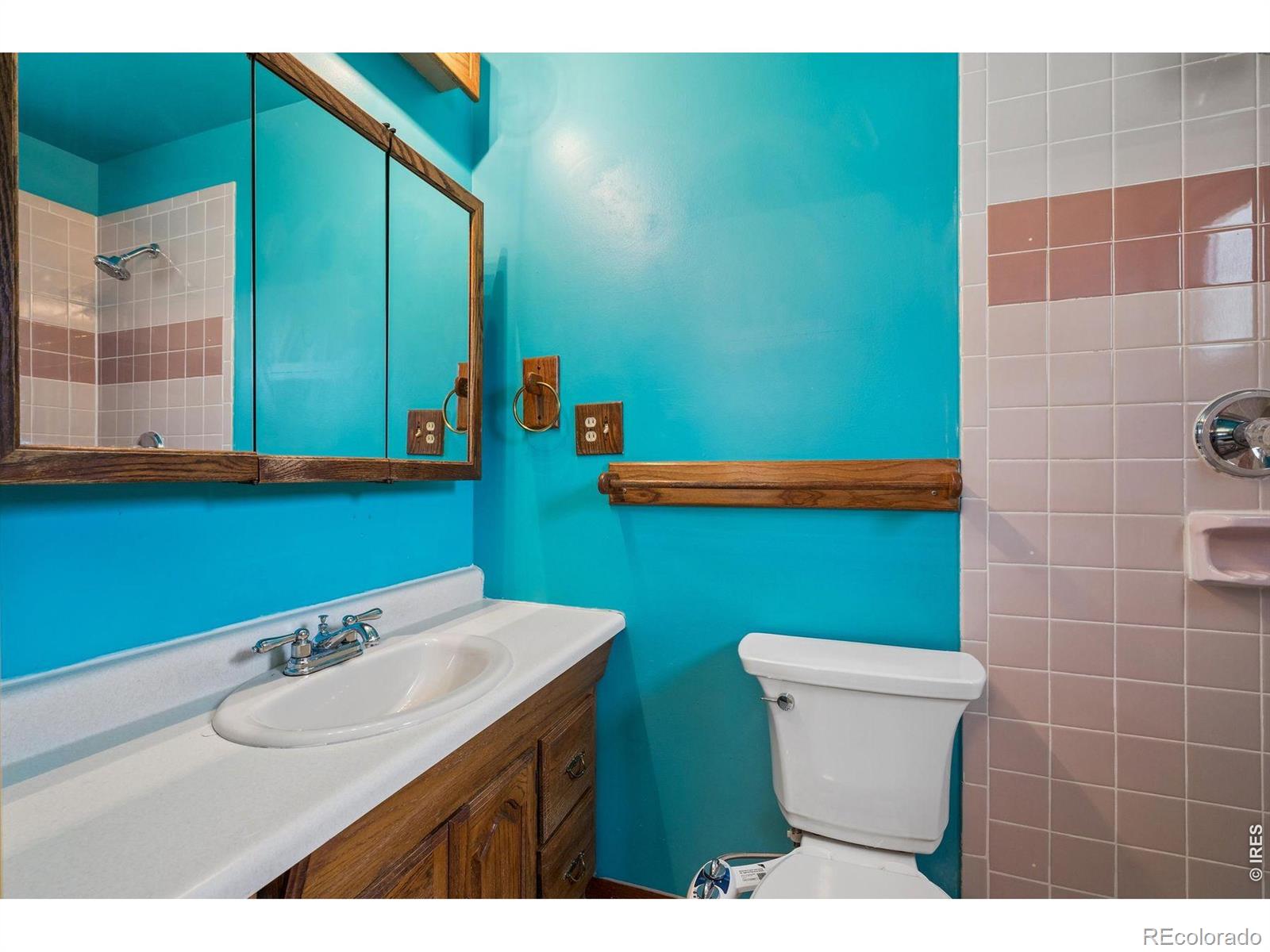 MLS Image #19 for 10355 w 13th place,lakewood, Colorado