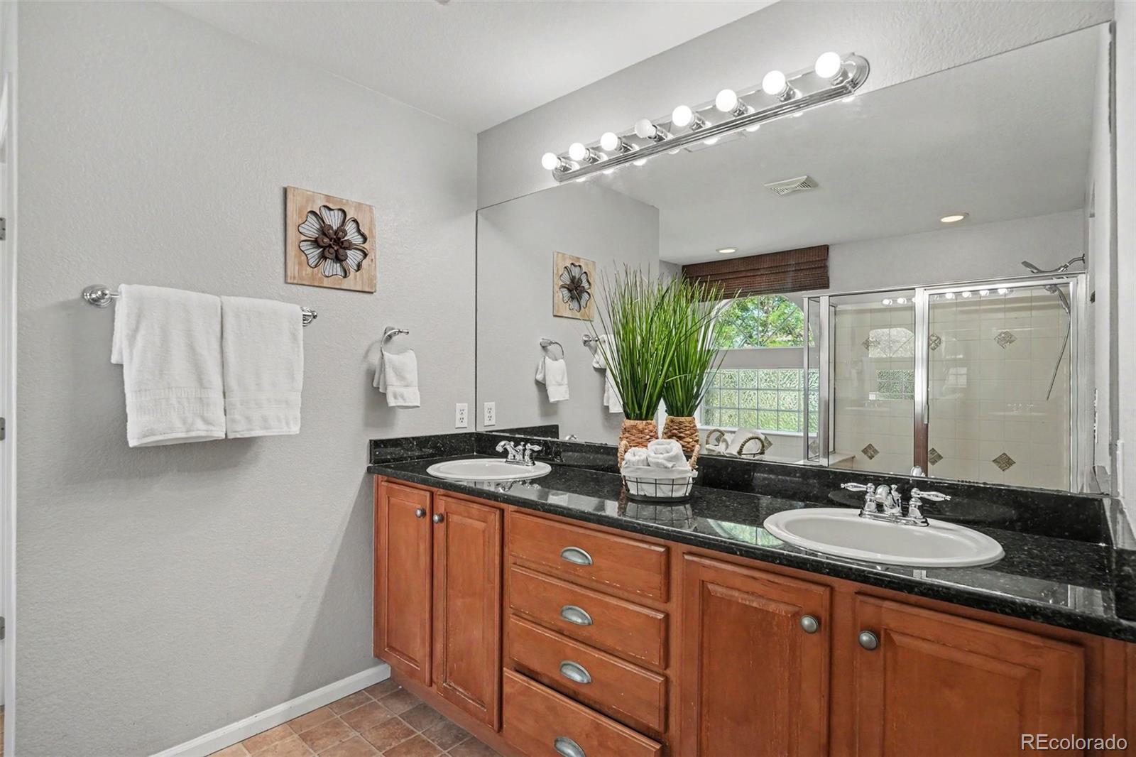 MLS Image #16 for 5117  lisbon way,denver, Colorado