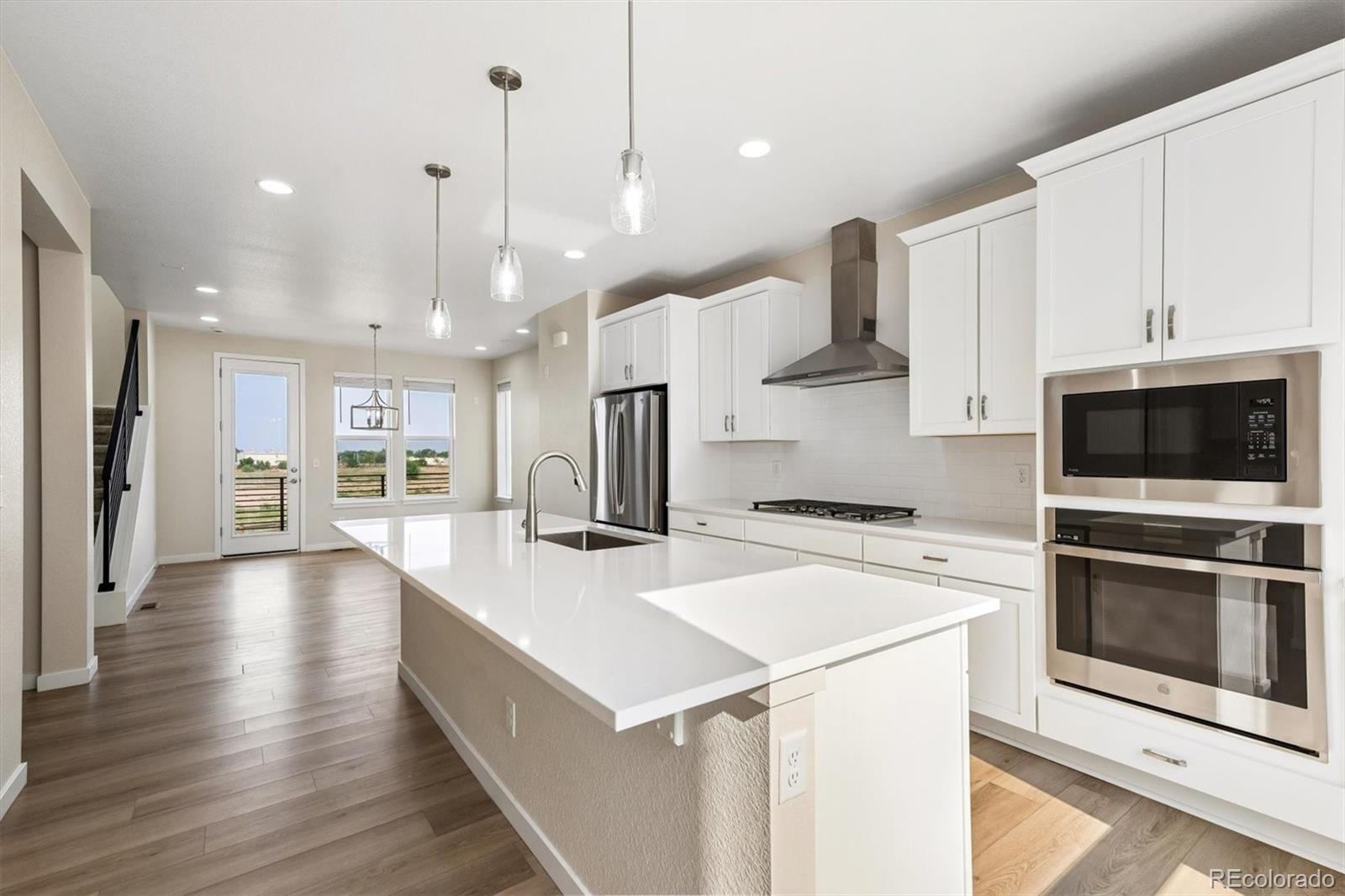 MLS Image #0 for 12331  farmview lane,thornton, Colorado