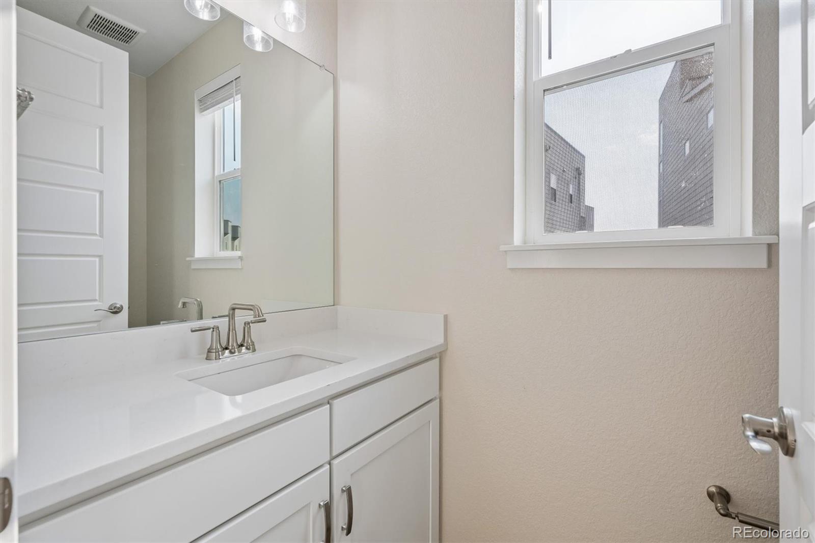 MLS Image #12 for 12331  farmview lane,thornton, Colorado